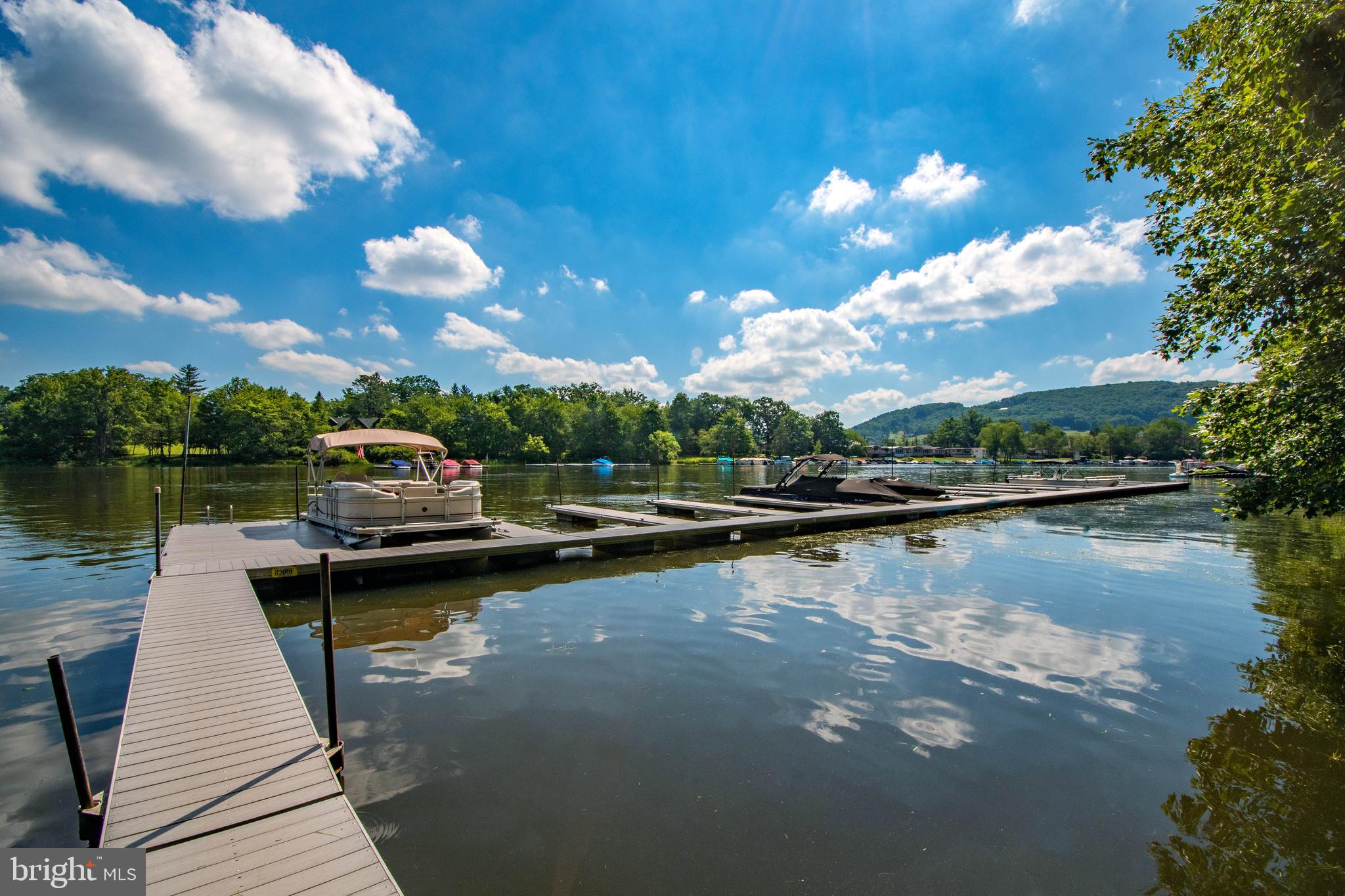 LAKE POINTE - Residential