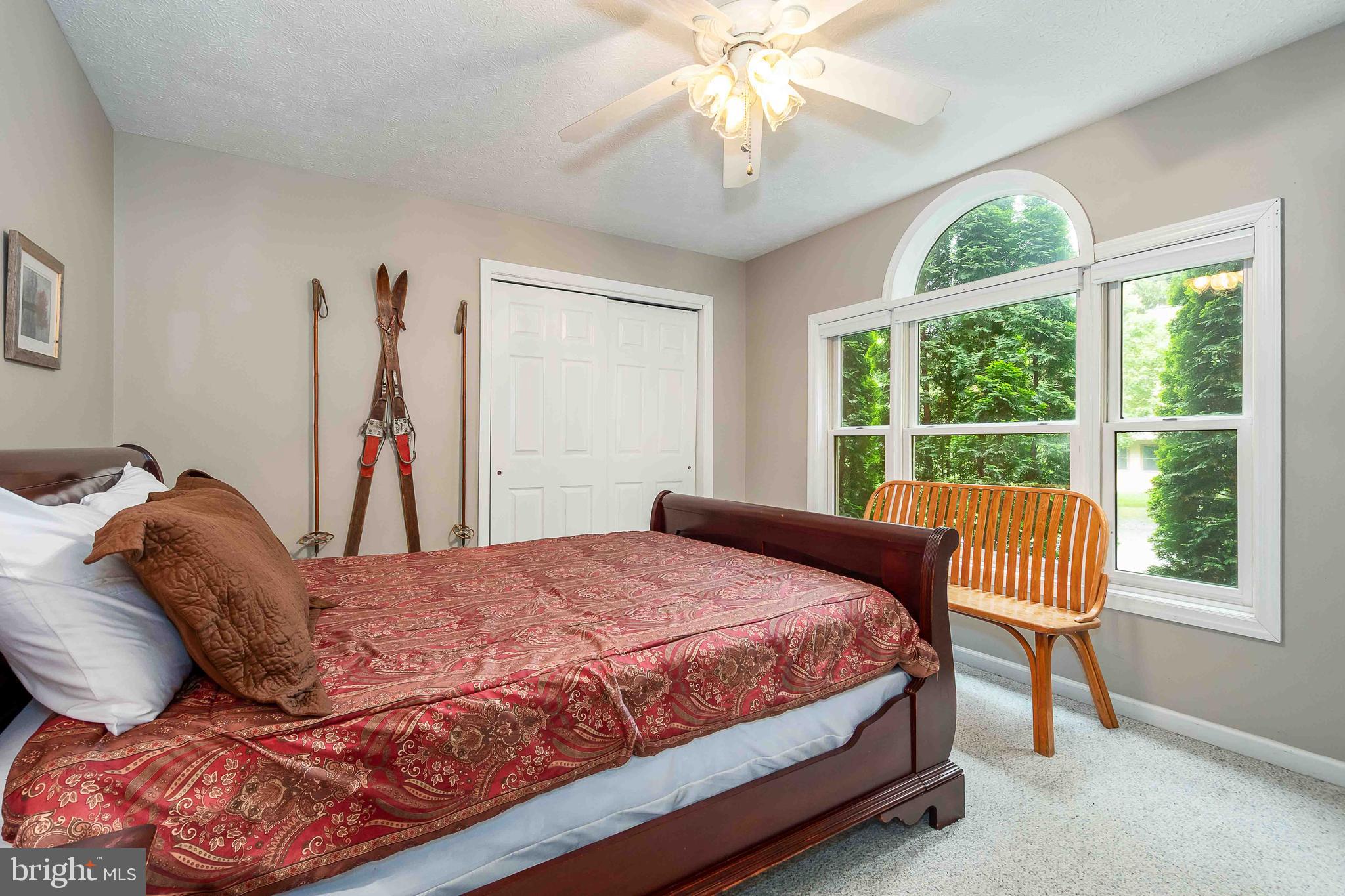 LAKE POINTE - Residential