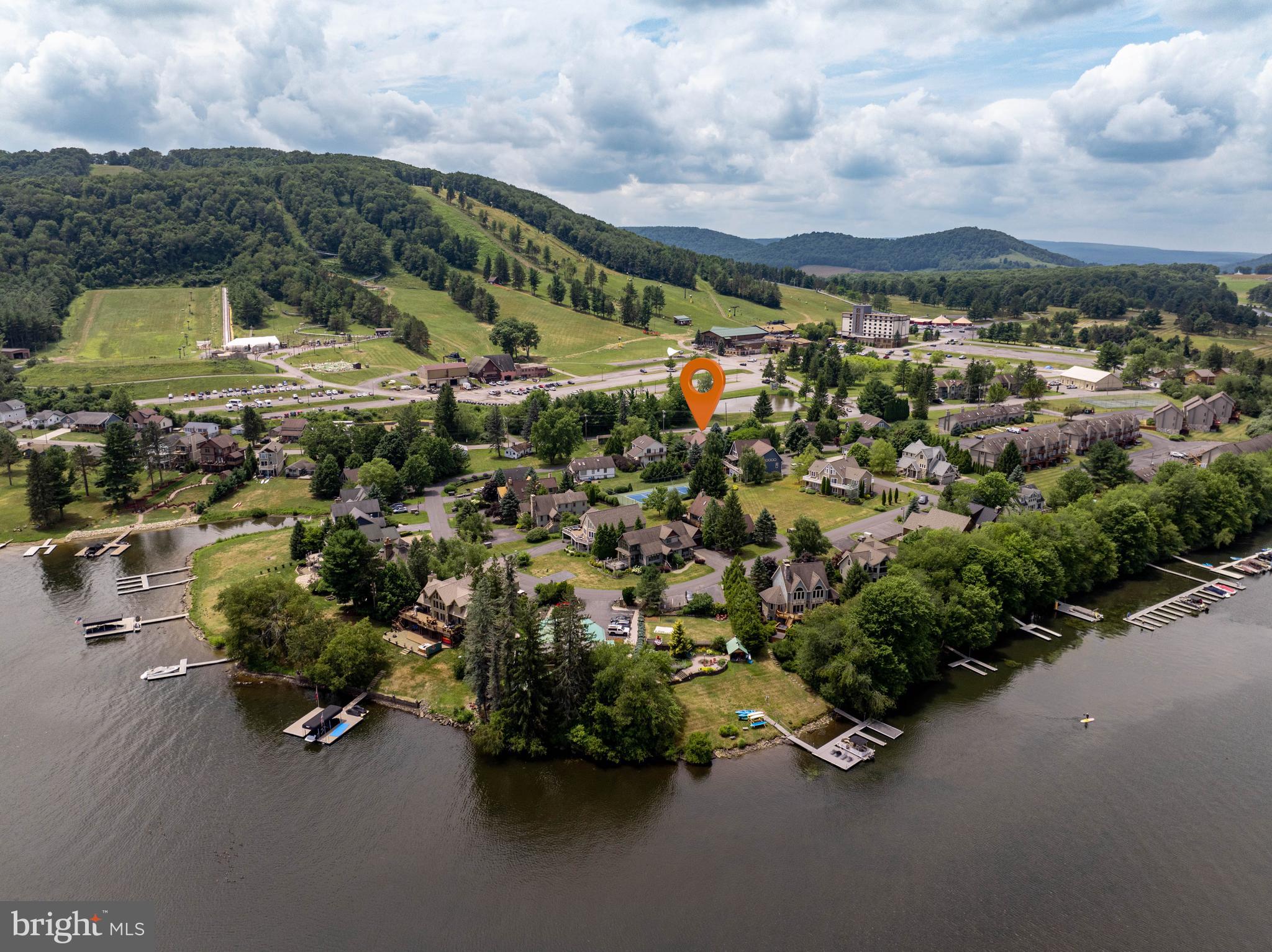LAKE POINTE - Residential