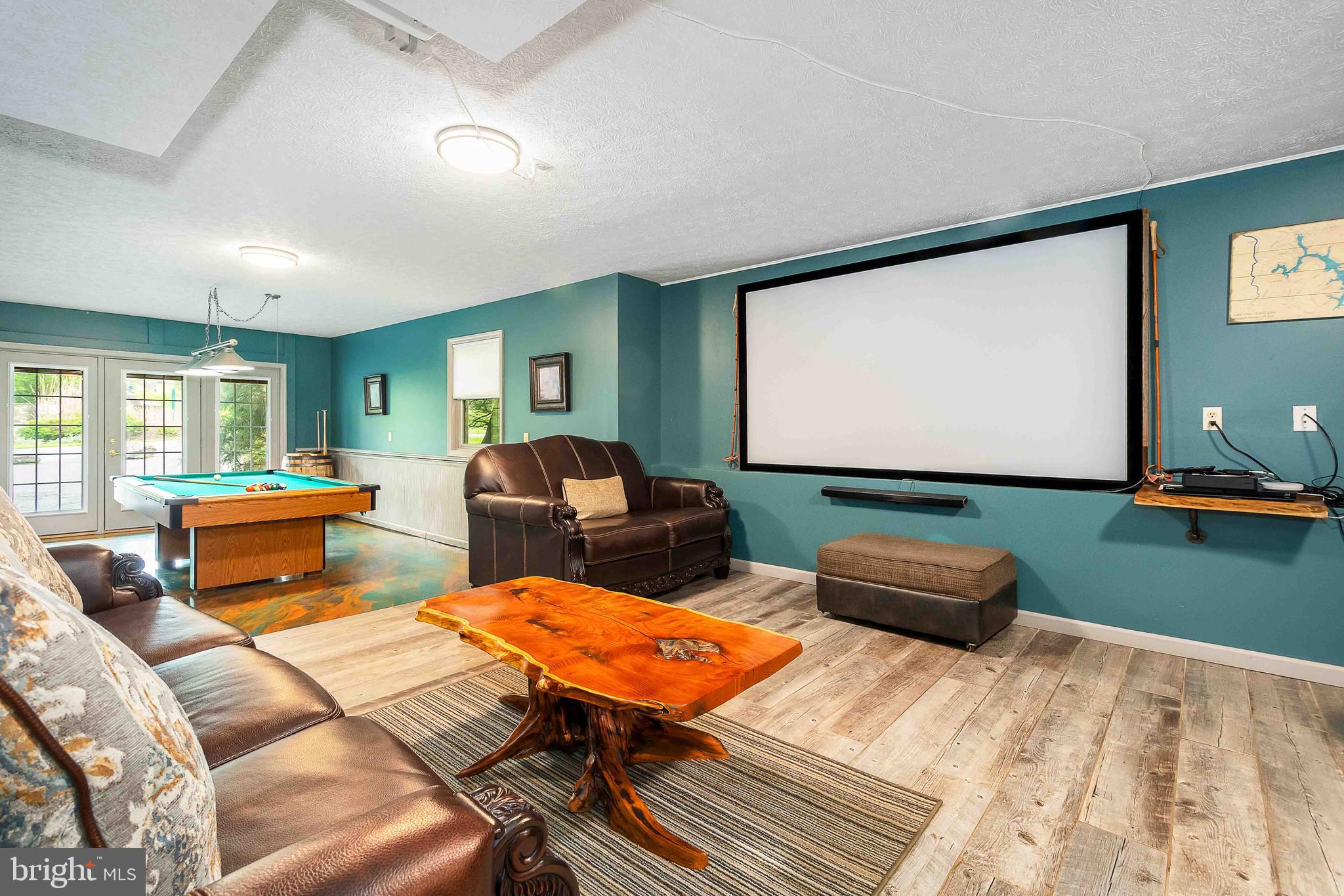 LAKE POINTE - Residential