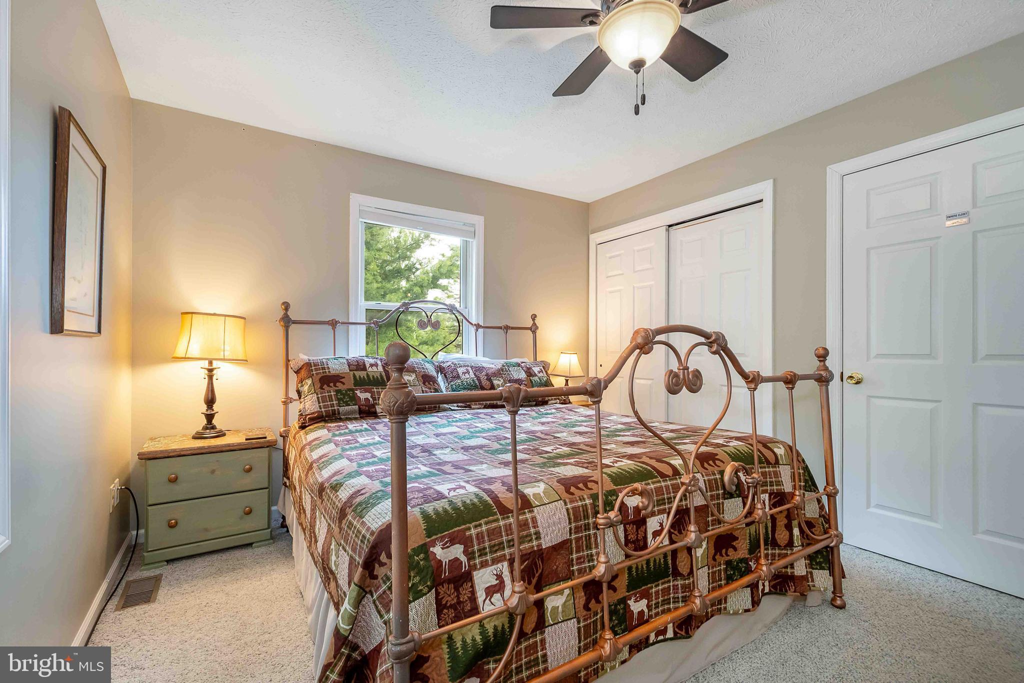 LAKE POINTE - Residential