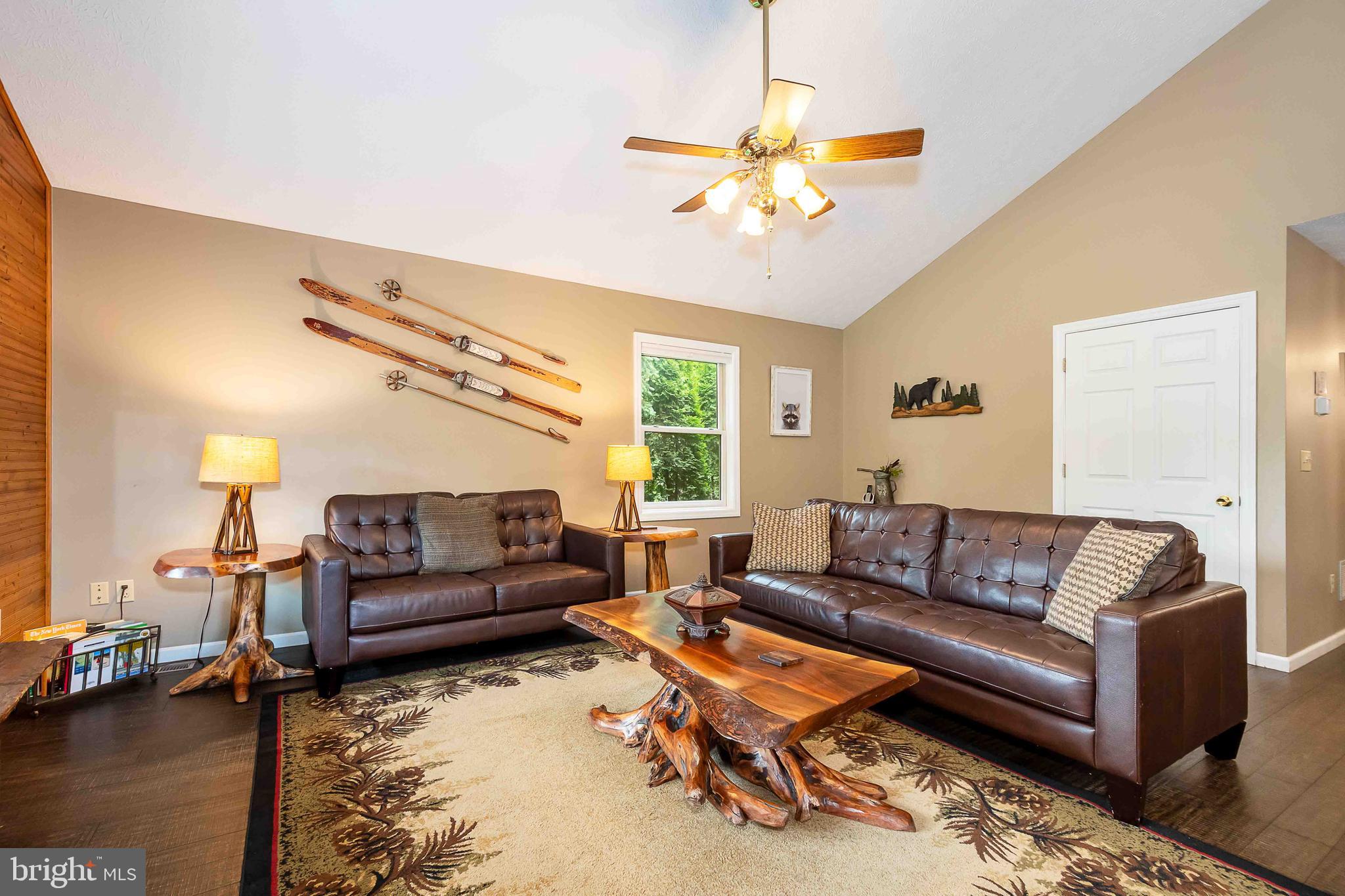 LAKE POINTE - Residential