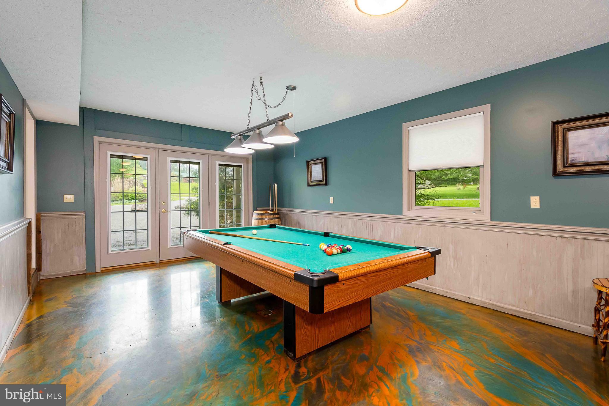 LAKE POINTE - Residential