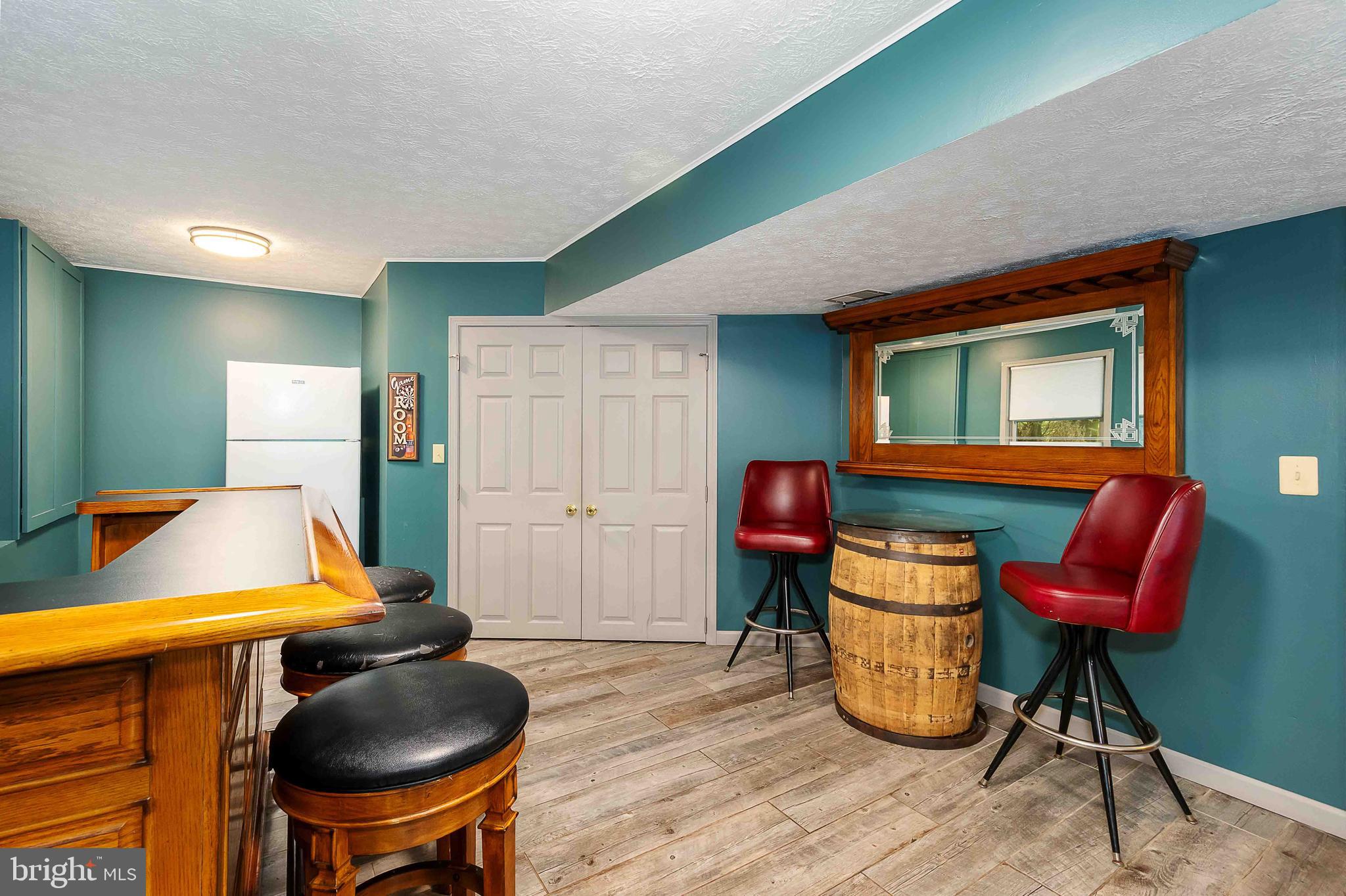 LAKE POINTE - Residential