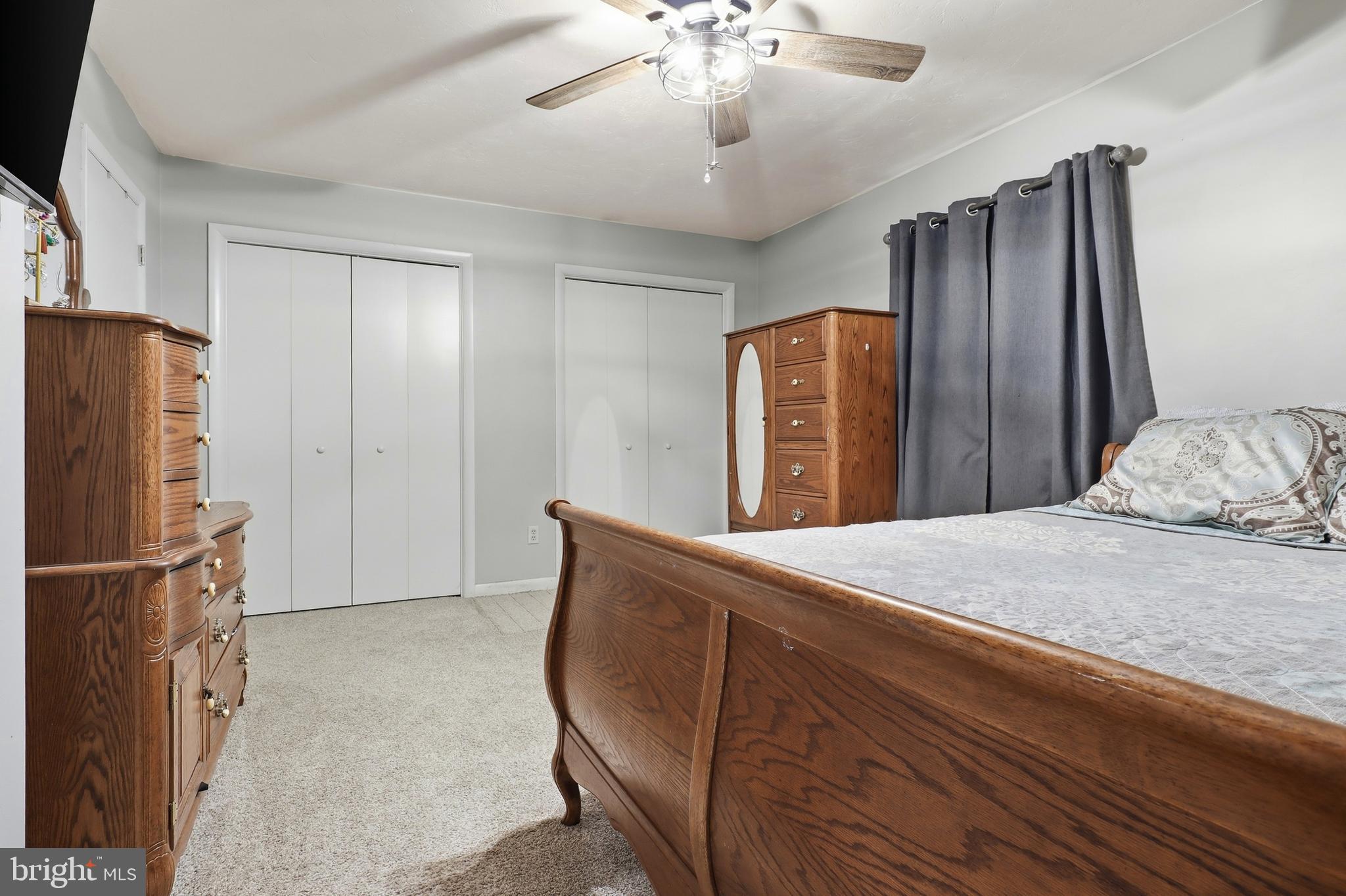 COLONIAL RIDGE - Residential