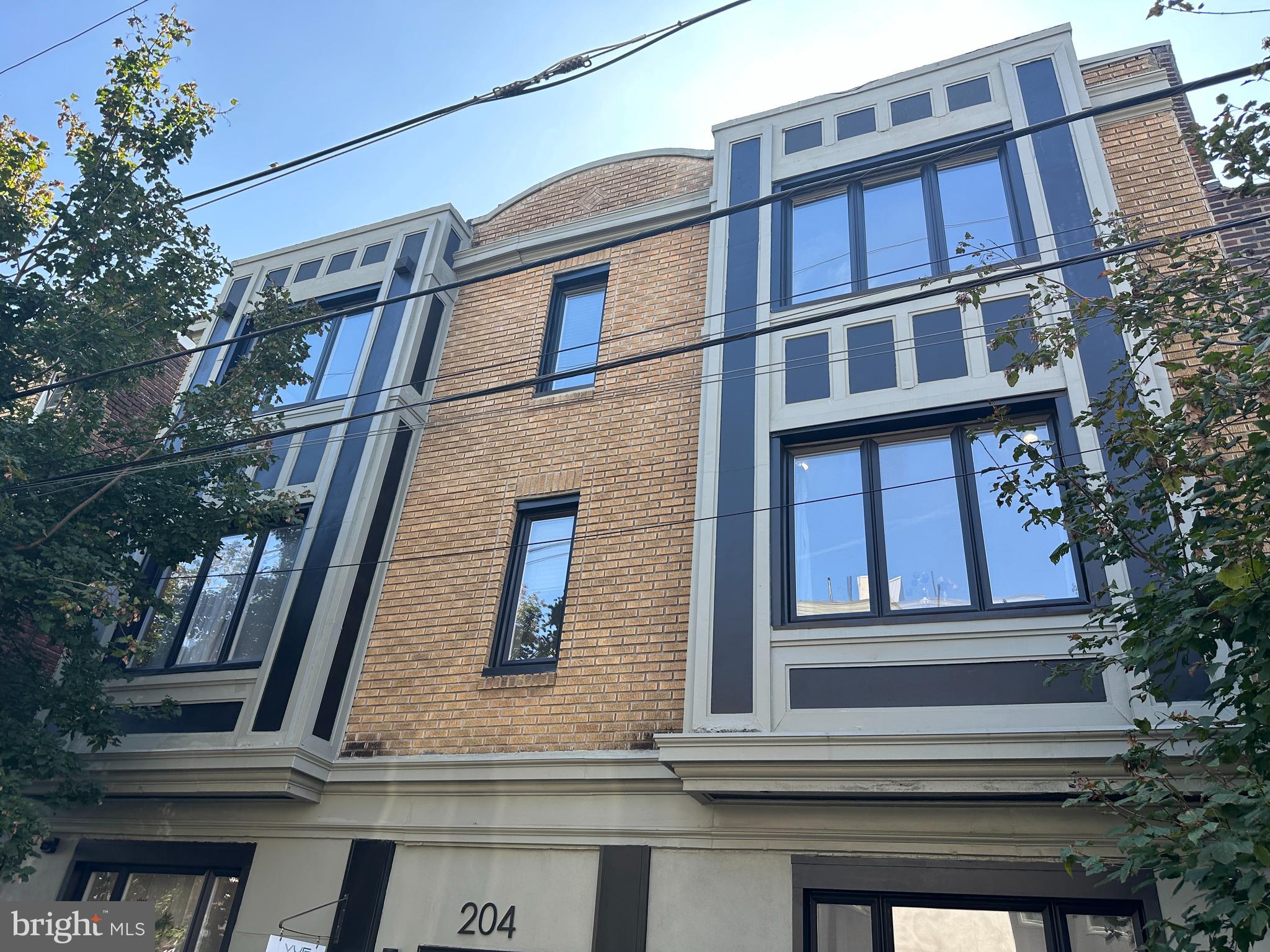Welcome to the vibrant and thriving neighborhood of Northern Liberties, where convenience and style come together. This newly renovated apartment, located at 204 Brown Street, Unit #3, boasts a prime location that offers an unparalleled living experience.

Key Features:

Bright and Sunlit: Enjoy an abundance of natural sunlight in both the living room and bedroom, creating a warm and inviting atmosphere.

Cherry Wood Floors: The apartment features beautiful cherry wood floors that add a touch of elegance to your living space.

Modern Bathroom: The bathroom has been updated with modern fixtures and finishes, ensuring your comfort and convenience.

Sleek Kitchen: The kitchen is a chef's dream, featuring modern grey shaker cabinets and a subway tile backsplash. These stylish details create a contemporary and functional space for cooking and entertaining.

Stainless Steel Appliances: The kitchen comes equipped with top-of-the-line stainless steel appliances, making meal preparation a breeze.

Location:
This apartment is perfectly situated in the heart of Northern Liberties, a trendy and dynamic neighborhood known for its artistic spirit, lively atmosphere, and a wide range of dining, shopping, and entertainment options. You'll find yourself within walking distance of local cafes, restaurants, bars, boutiques, and parks. Public transportation is easily accessible, allowing you to explore the entire city with ease.

Don't miss the opportunity to call this newly renovated apartment in Northern Liberties your new home. Contact us today to schedule a viewing and make it yours!

***** $1560 is net rent reflecting 1 month free on a 13 month lease.*******