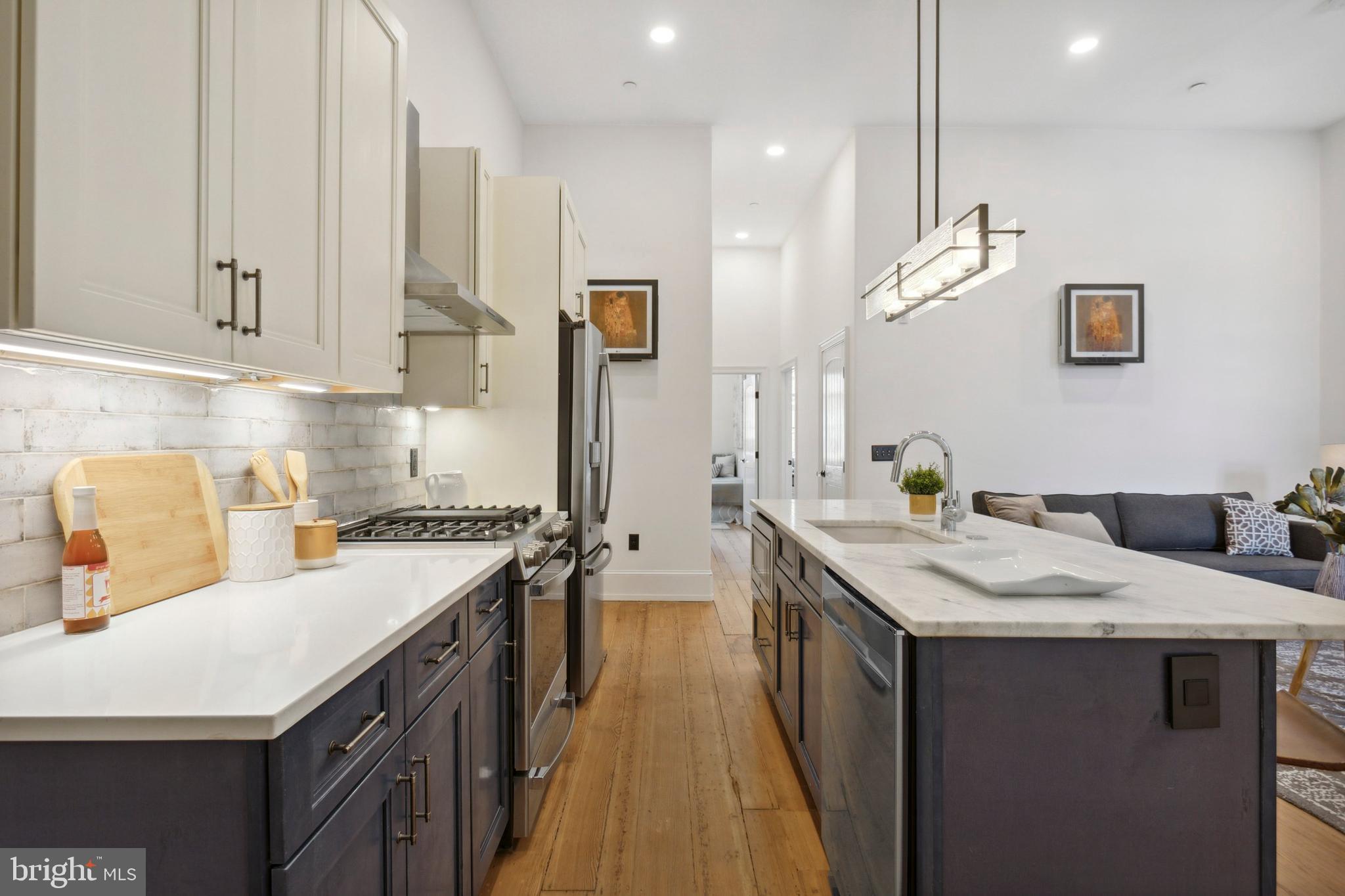 RITTENHOUSE SQUARE - Residential