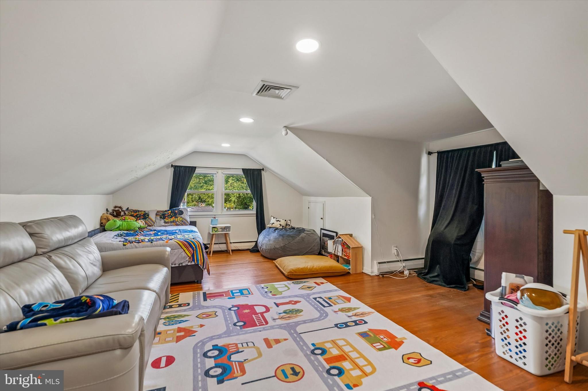 SWARTHMORE - Residential