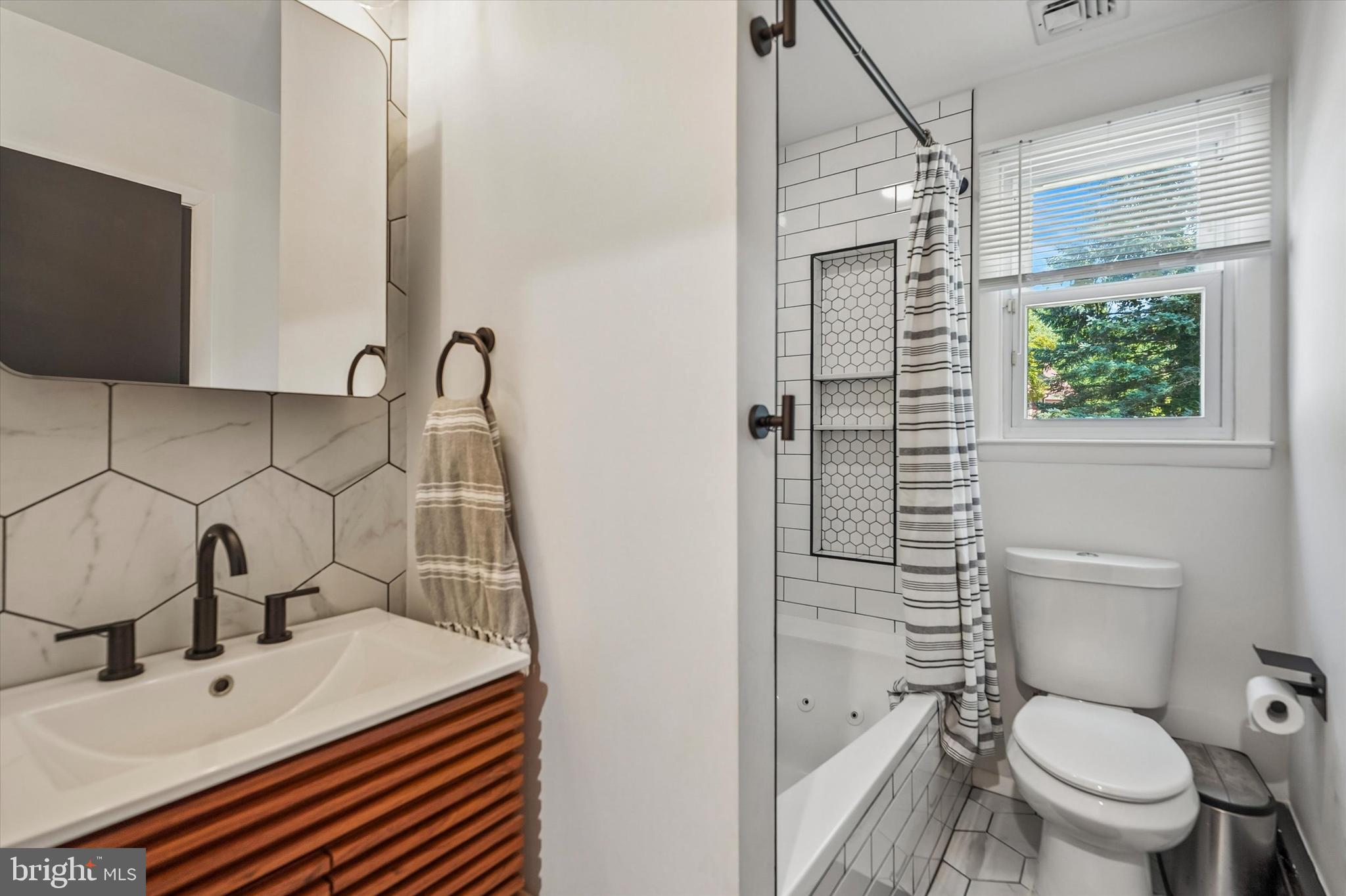 SWARTHMORE - Residential