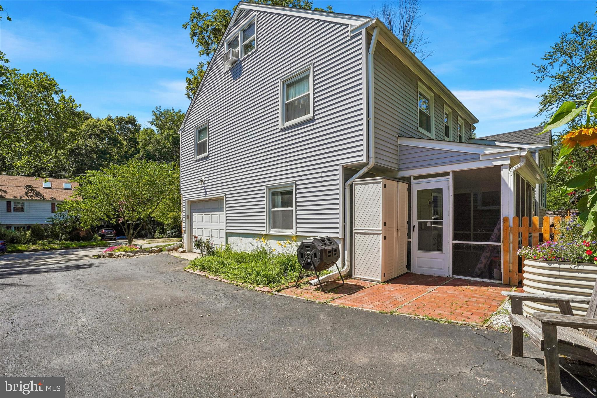 SWARTHMORE - Residential