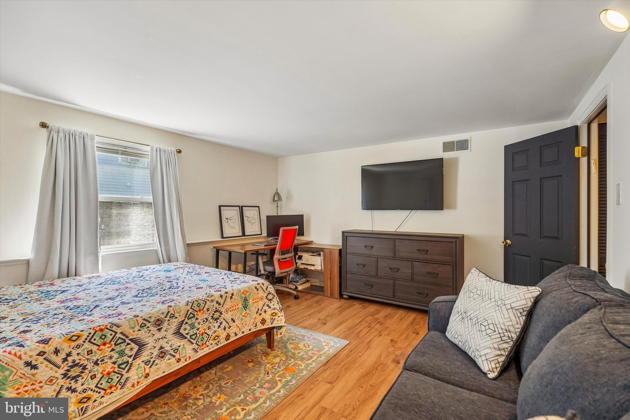 SWARTHMORE - Residential