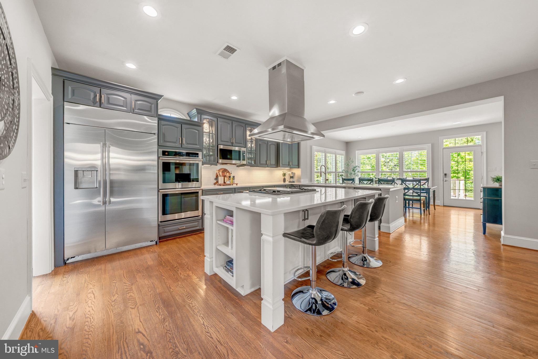 LAKES AT BELLE TERRA - Residential