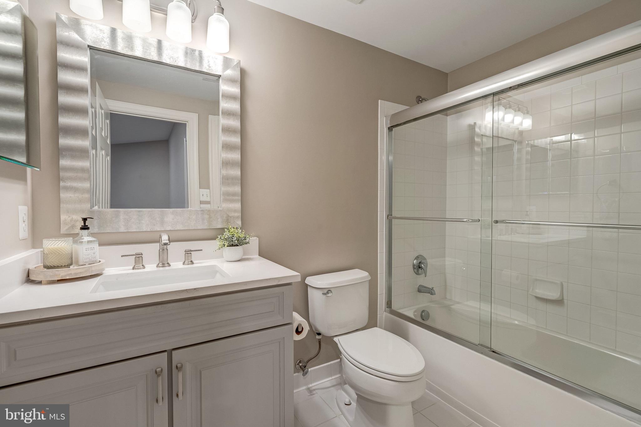 LAKES AT BELLE TERRA - Residential