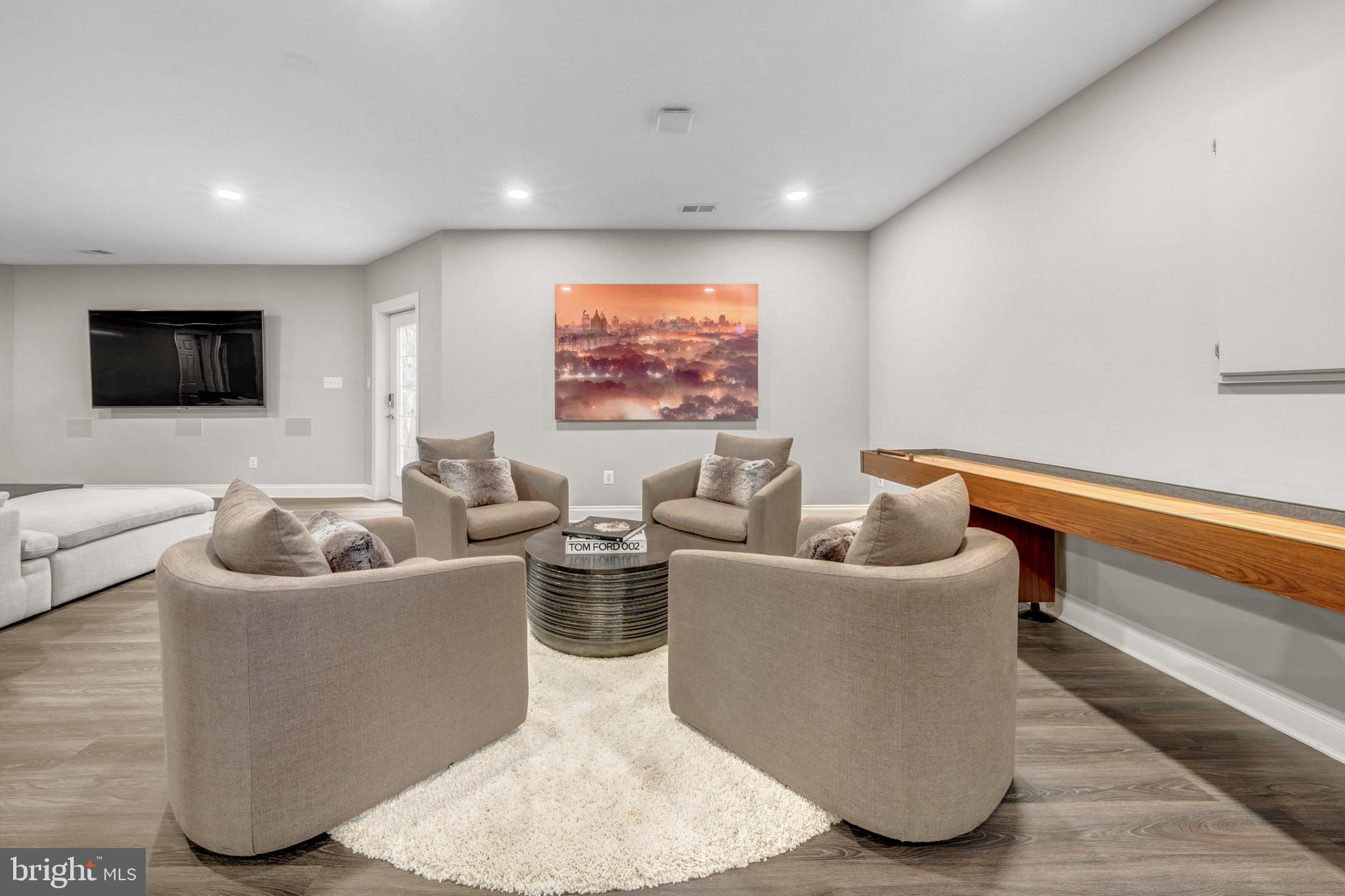 LAKES AT BELLE TERRA - Residential