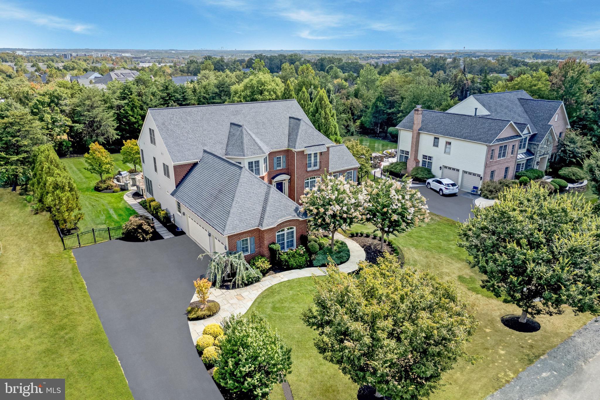 LAKES AT BELLE TERRA - Residential