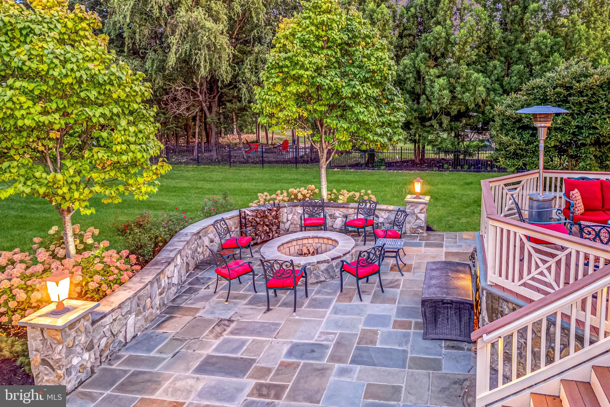 LAKES AT BELLE TERRA - Residential