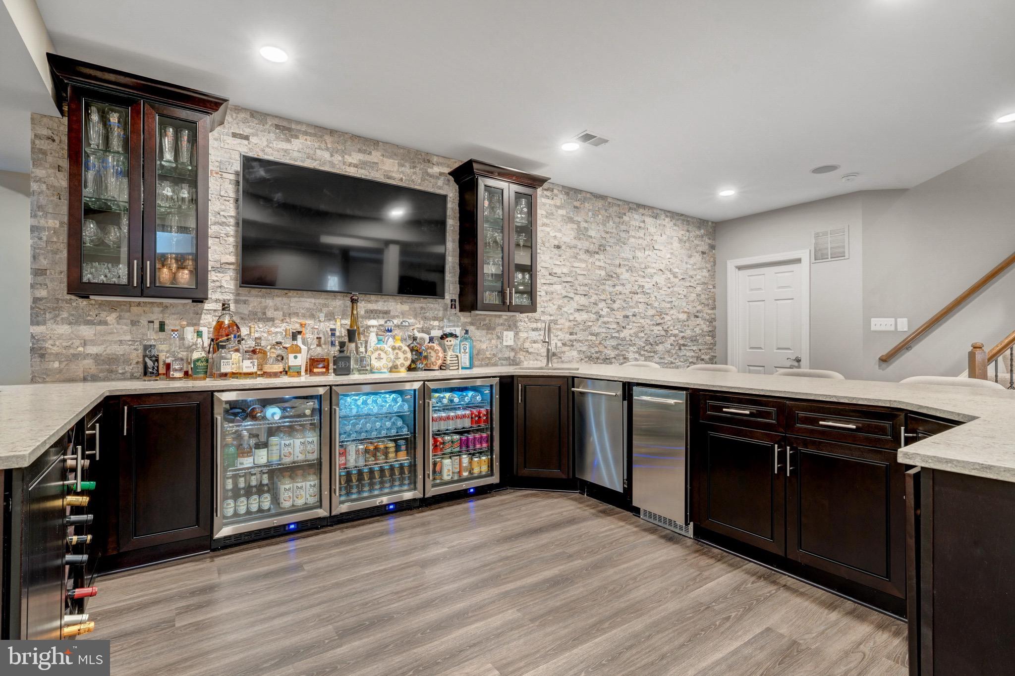 LAKES AT BELLE TERRA - Residential
