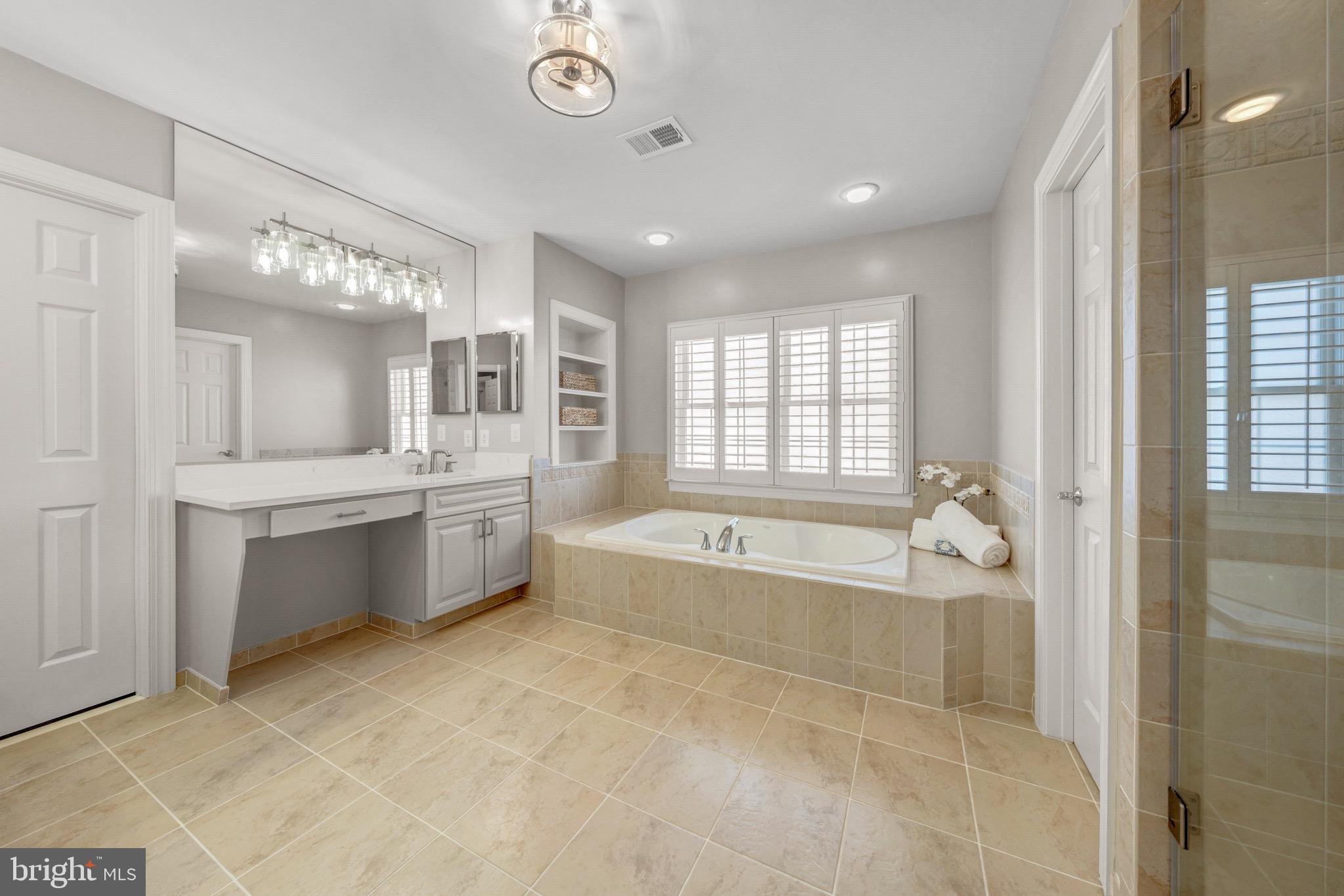 LAKES AT BELLE TERRA - Residential