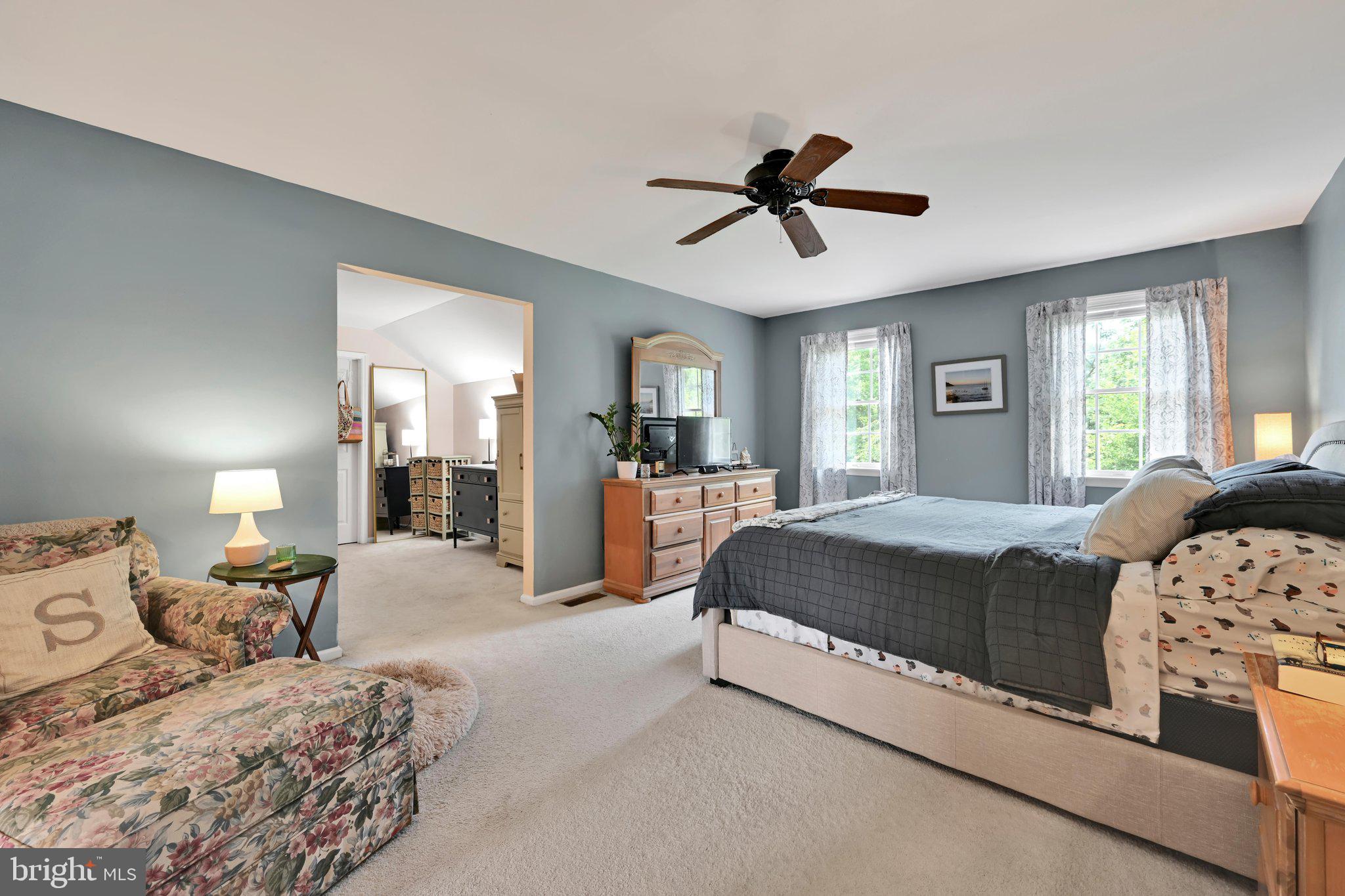 SPRING MEADOW - Residential