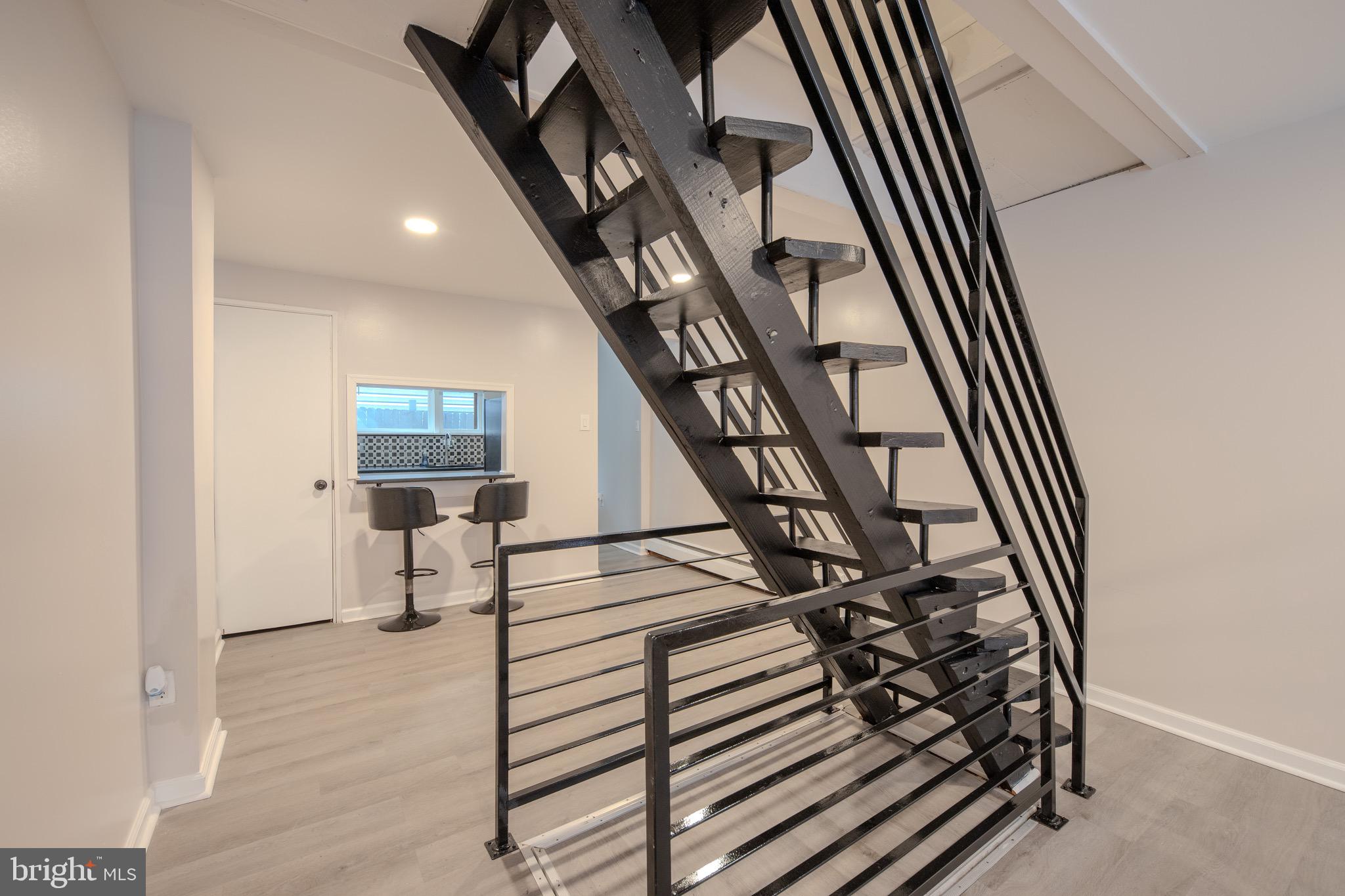 PORT RICHMOND - Residential