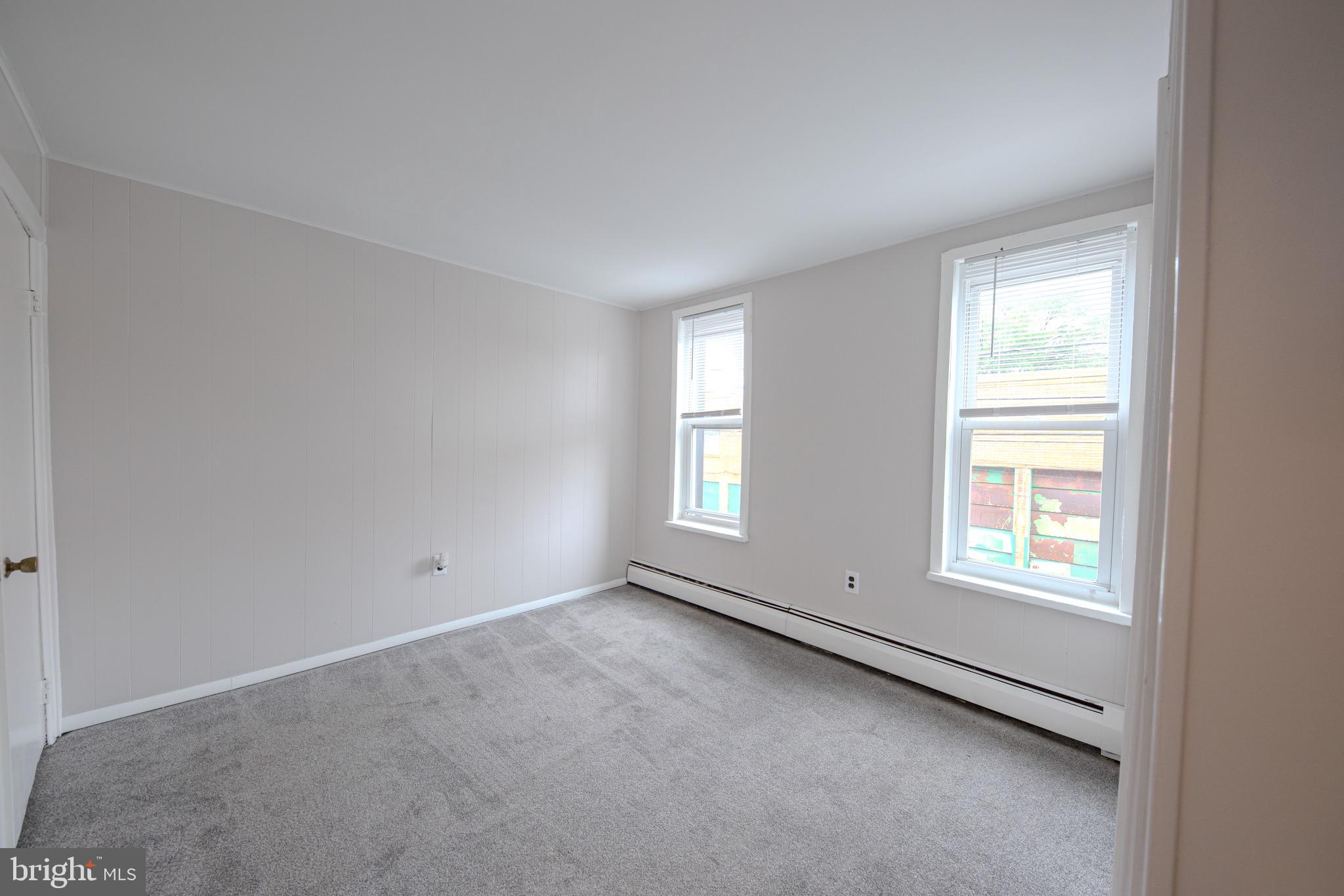 PORT RICHMOND - Residential