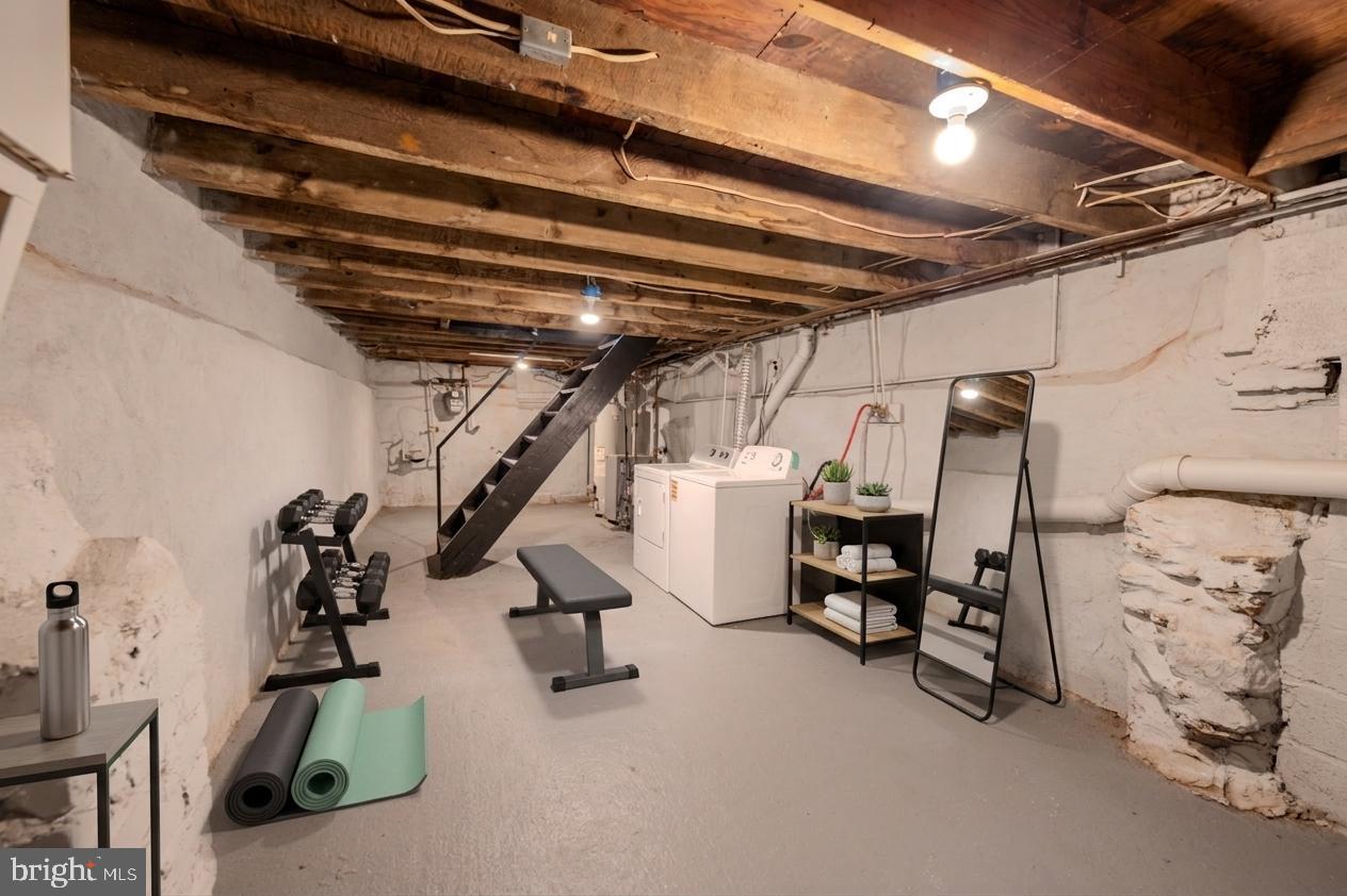 PORT RICHMOND - Residential