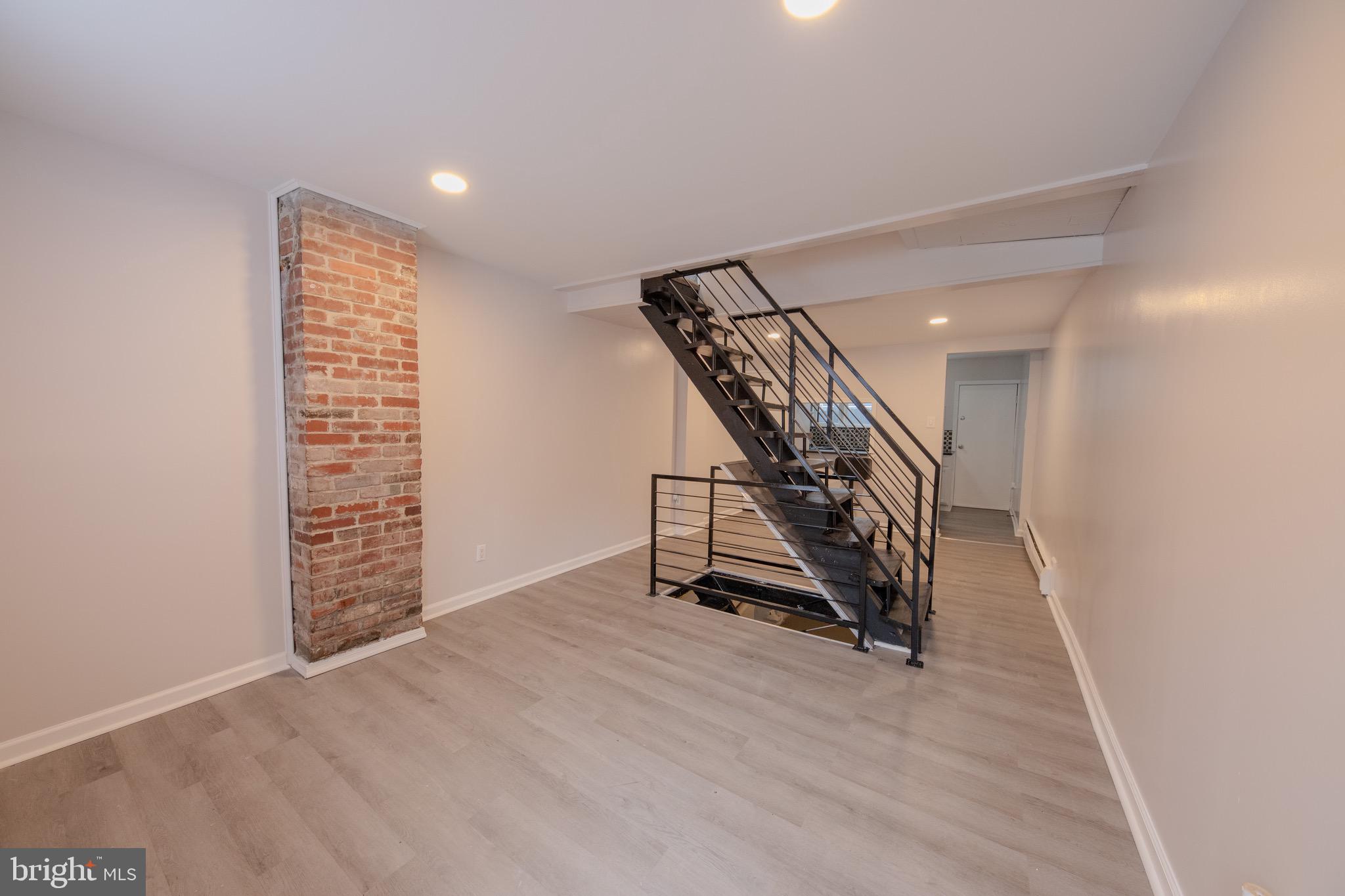 PORT RICHMOND - Residential