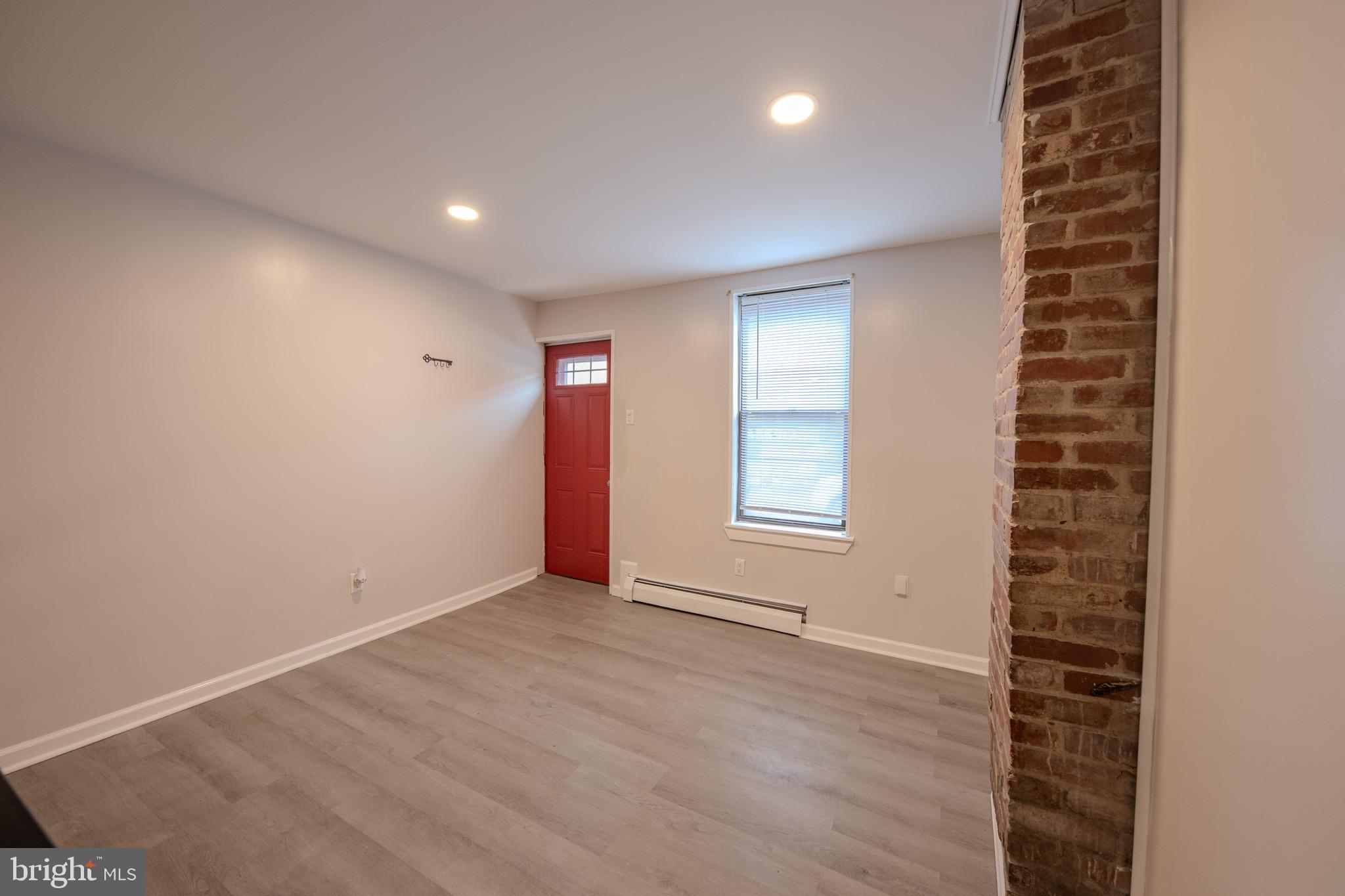 PORT RICHMOND - Residential