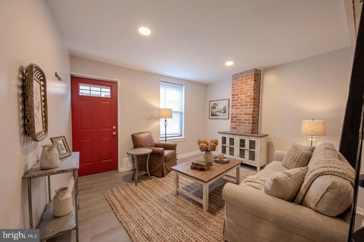 PORT RICHMOND - Residential