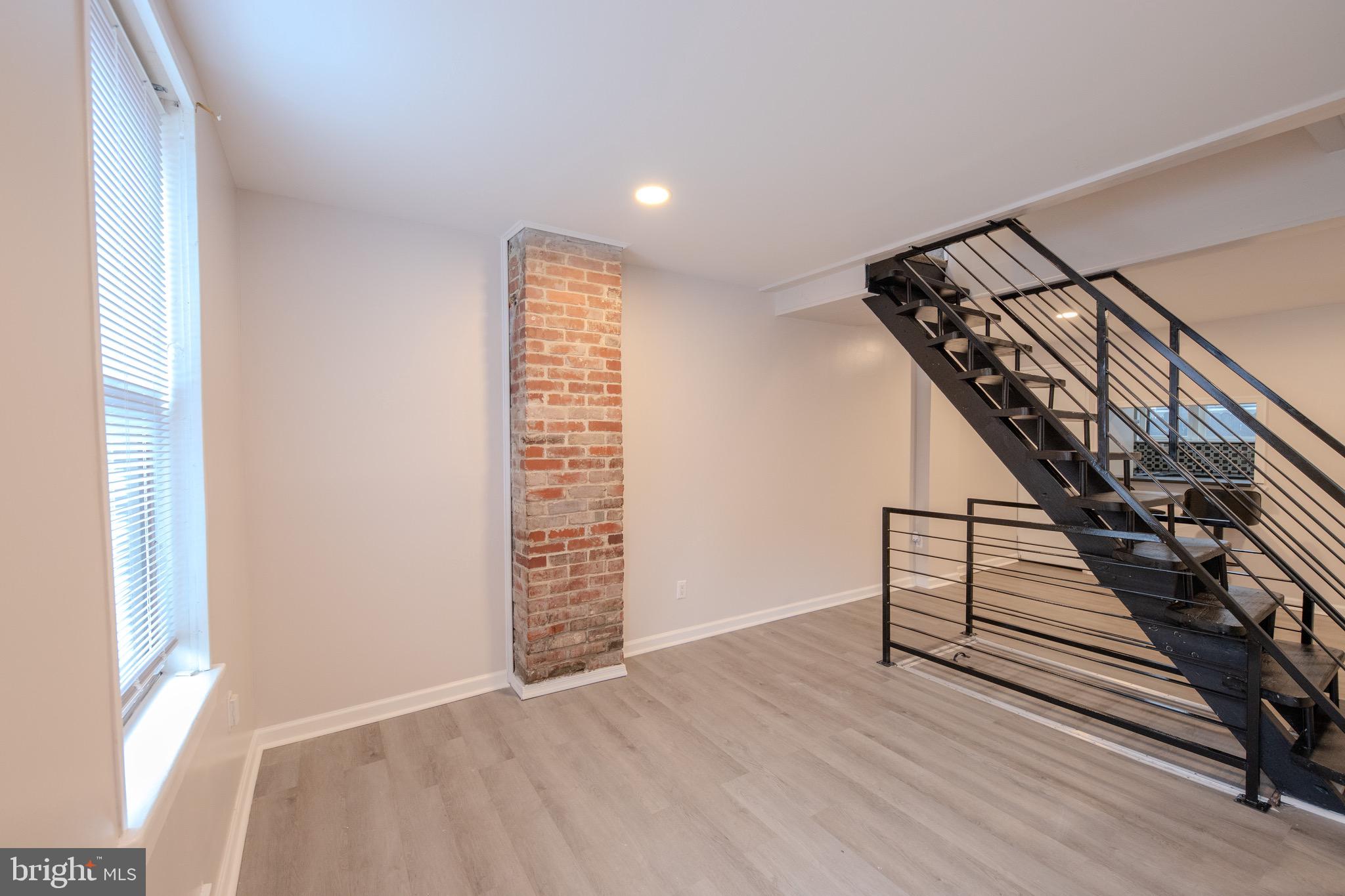 PORT RICHMOND - Residential