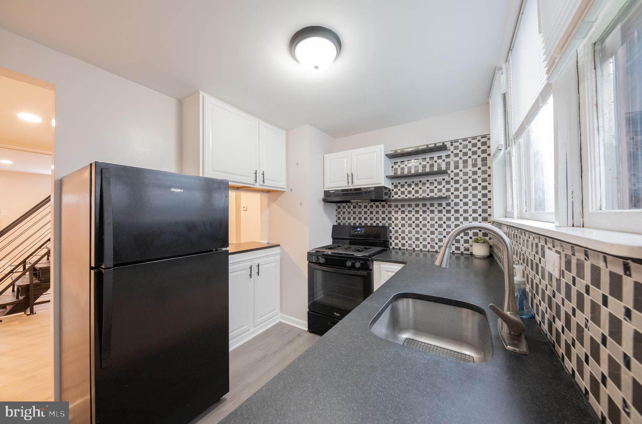 PORT RICHMOND - Residential