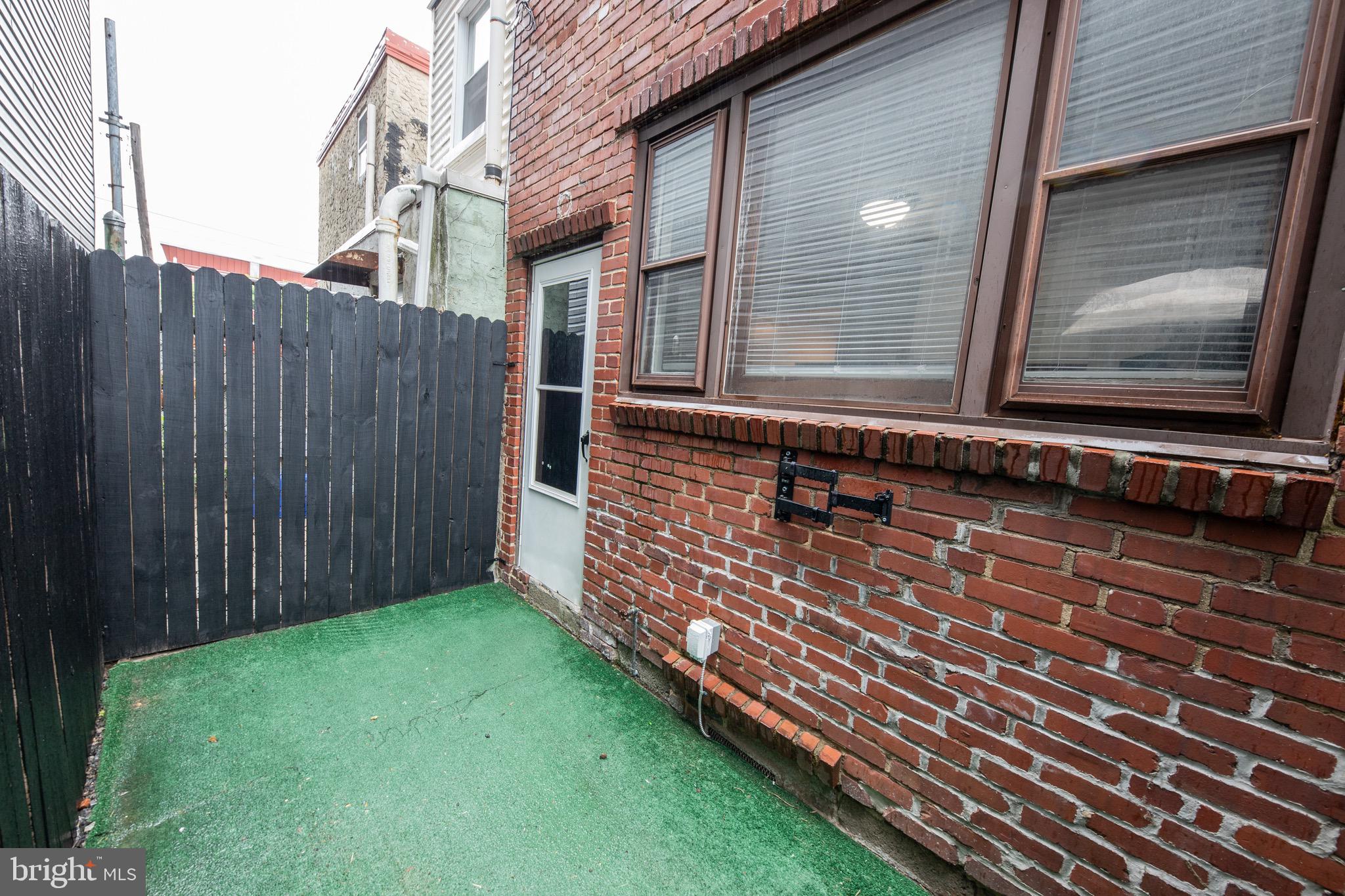 PORT RICHMOND - Residential