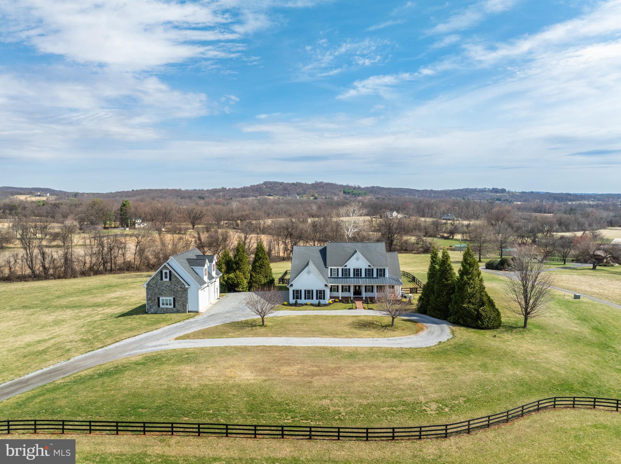 WHITEHALL FARM - Residential