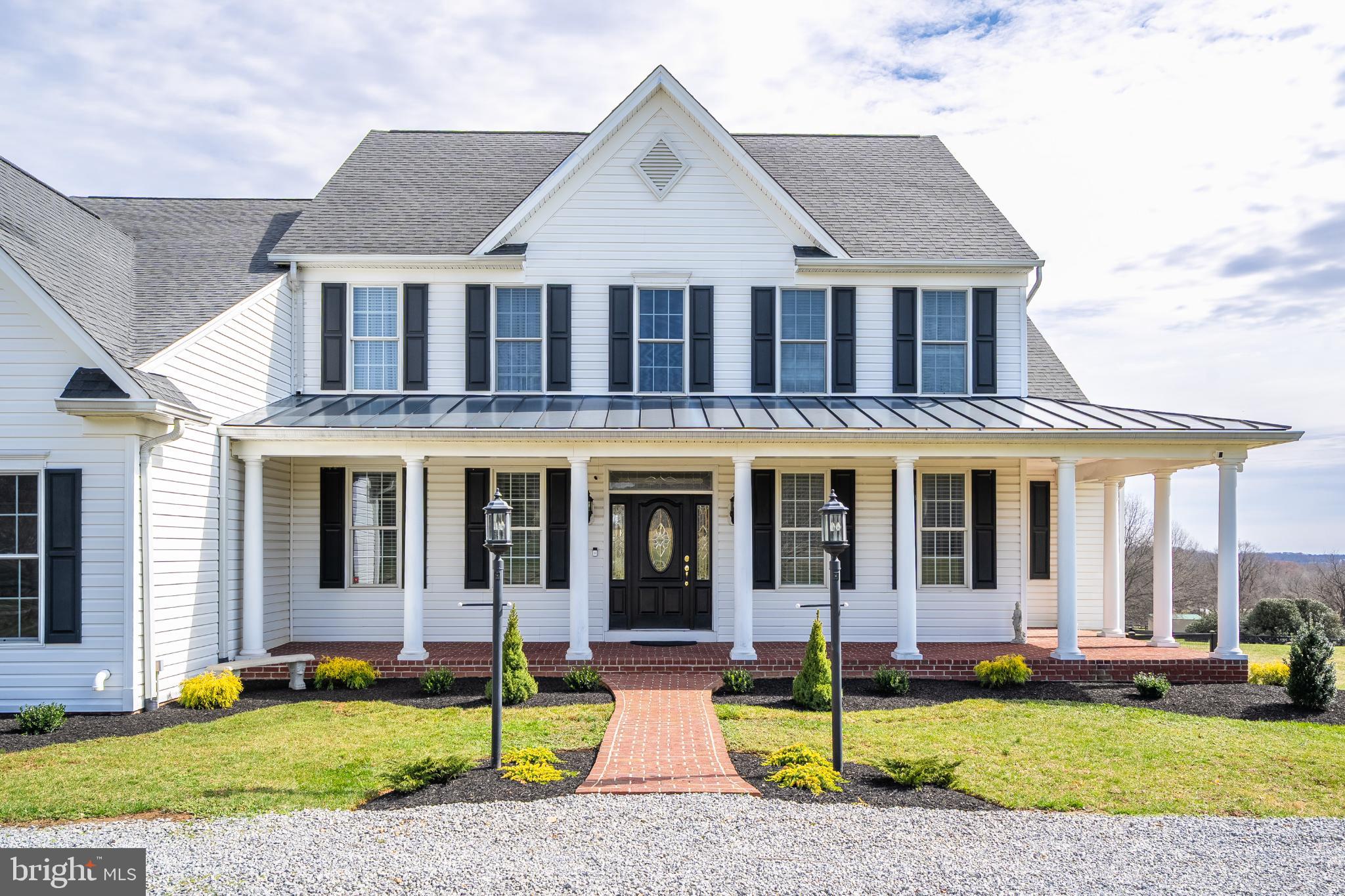 WHITEHALL FARM - Residential