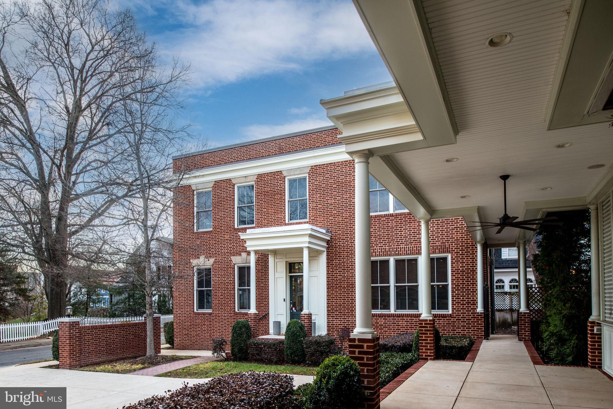 HISTORIC DISTRICT - Residential