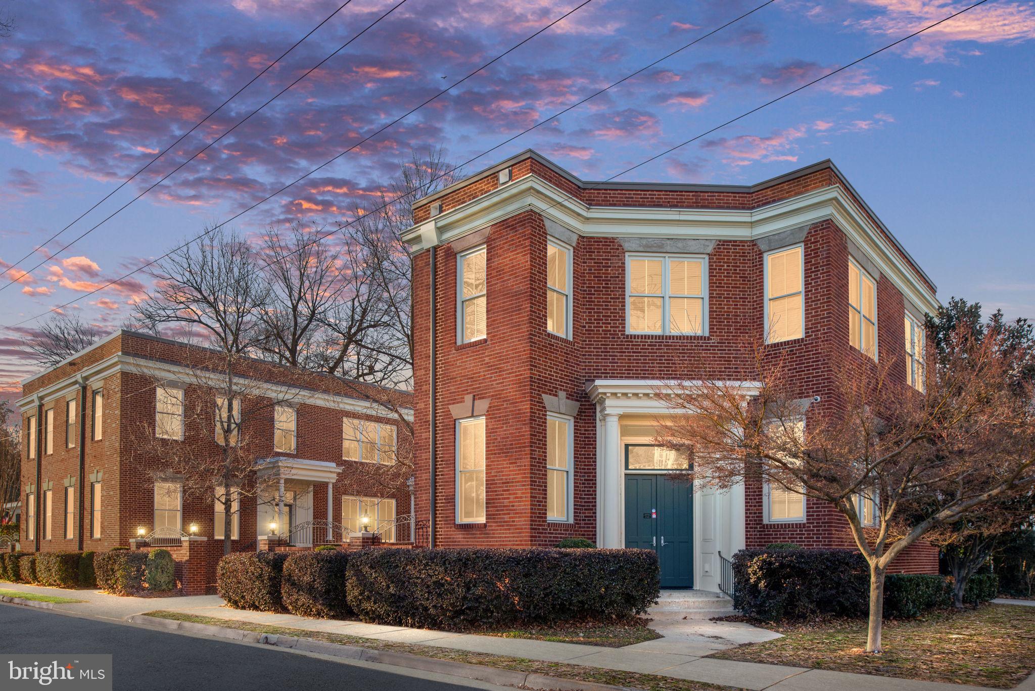 HISTORIC DISTRICT - Residential