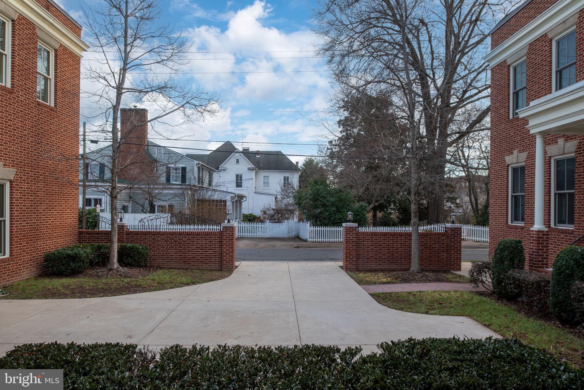 HISTORIC DISTRICT - Residential