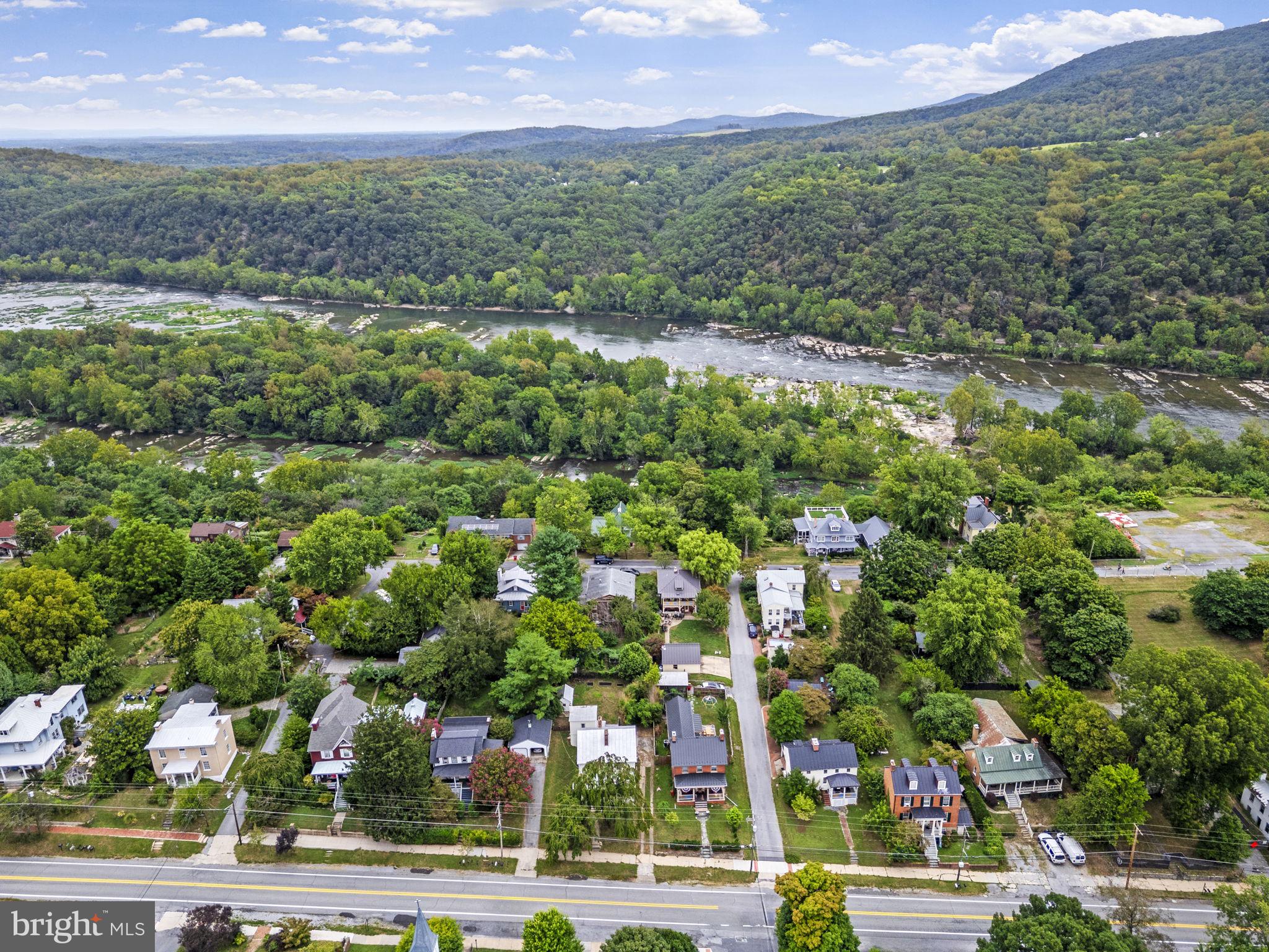 HISTORIC HARPERS FERRY - Residential