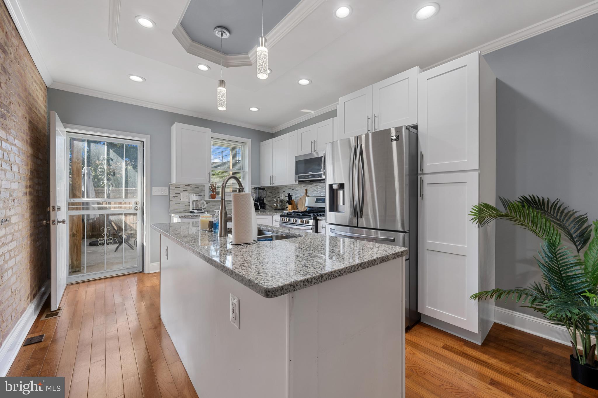 JOHNS HOPKINS - Residential