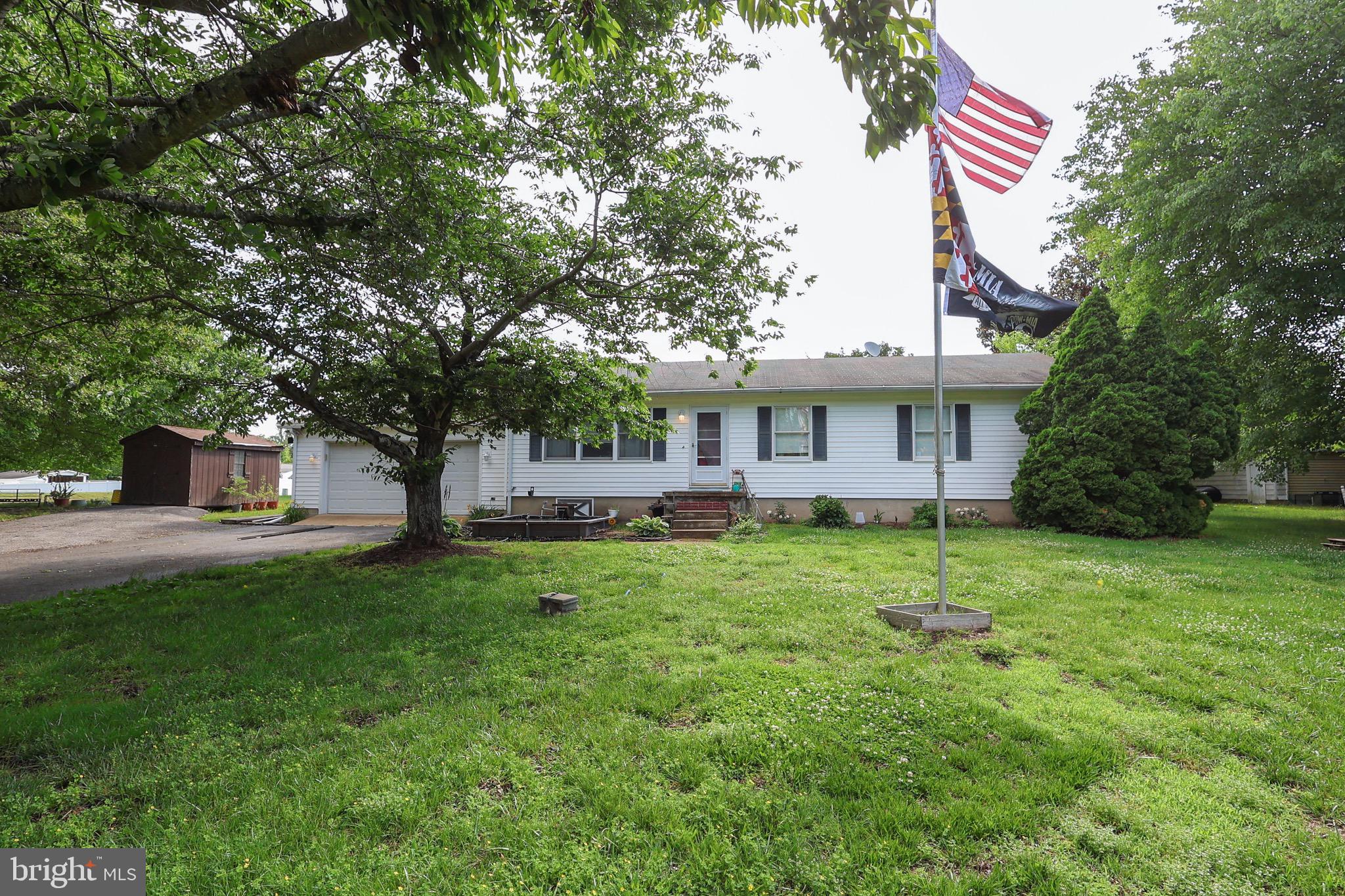 FENWICK MANOR - Residential