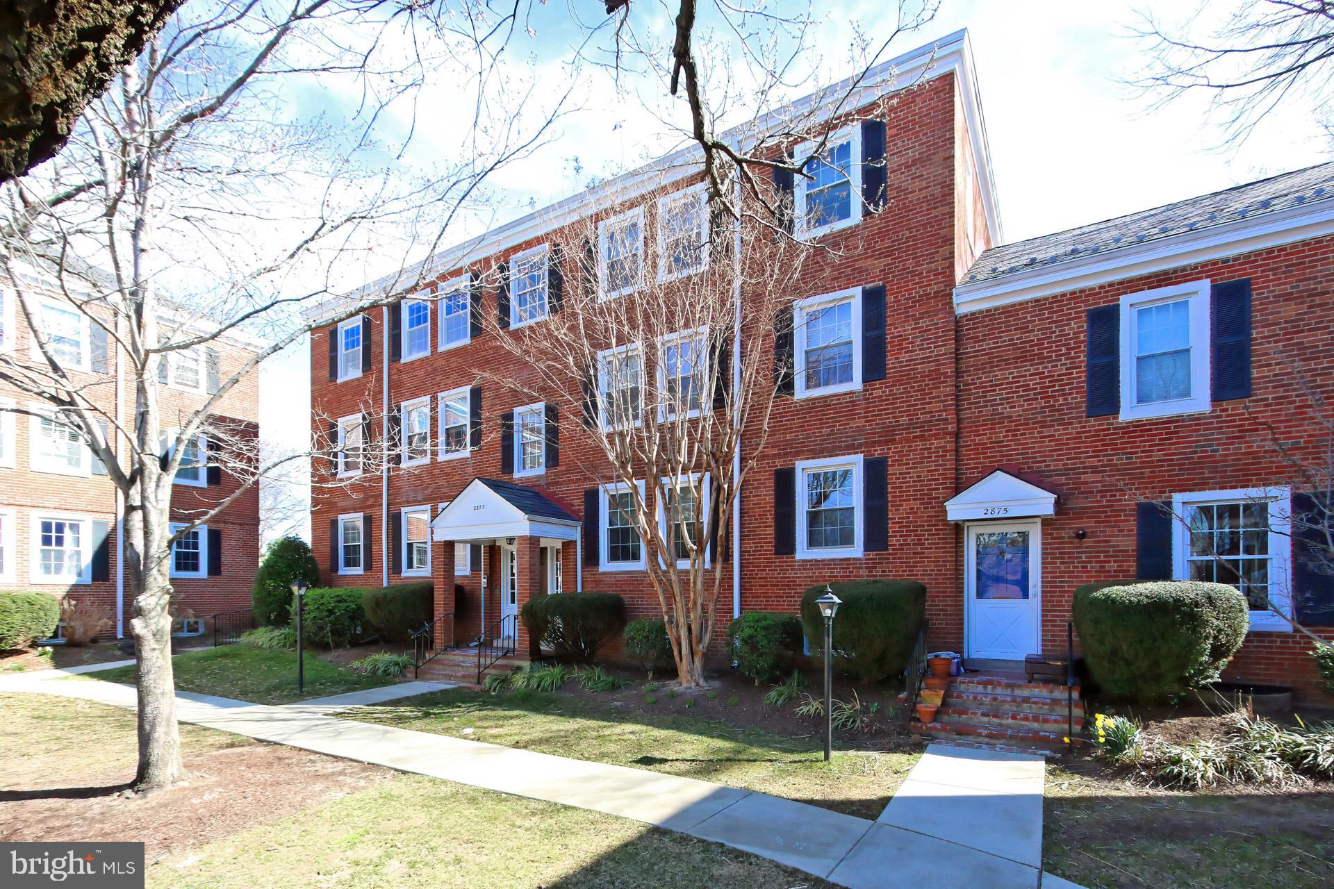 FAIRLINGTON VILLAGES - Residential Lease