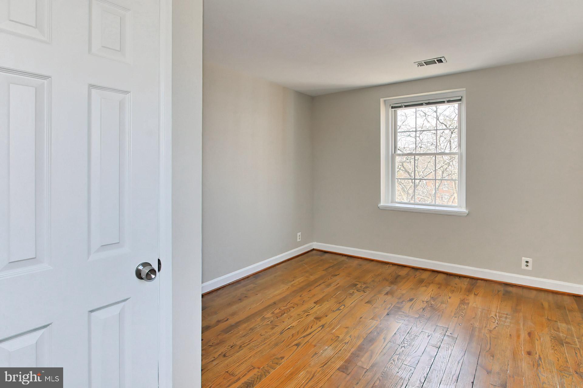 FAIRLINGTON VILLAGES - Residential Lease