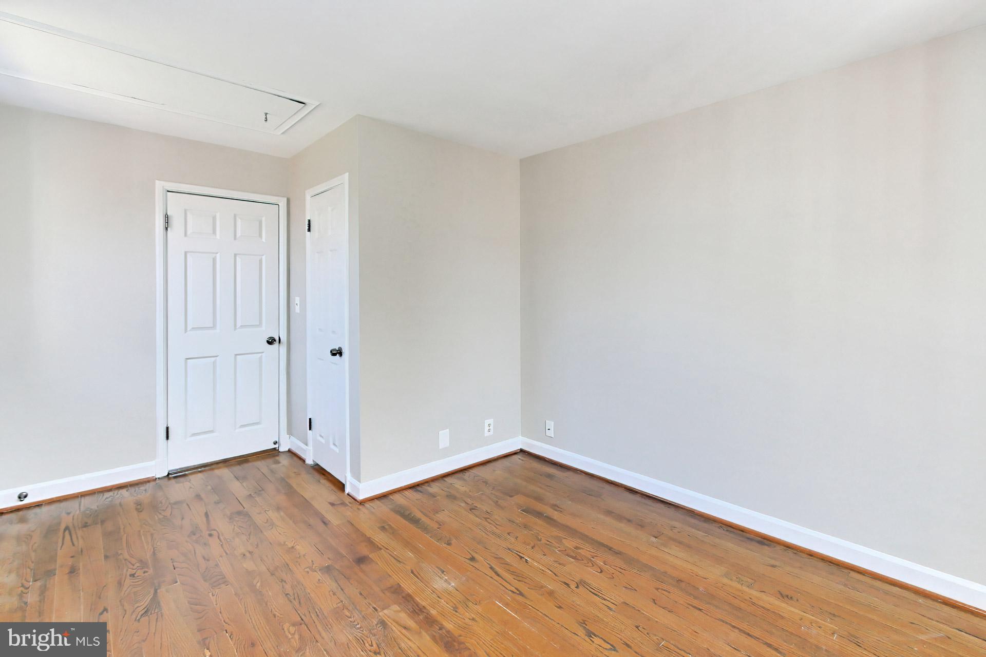 FAIRLINGTON VILLAGES - Residential Lease