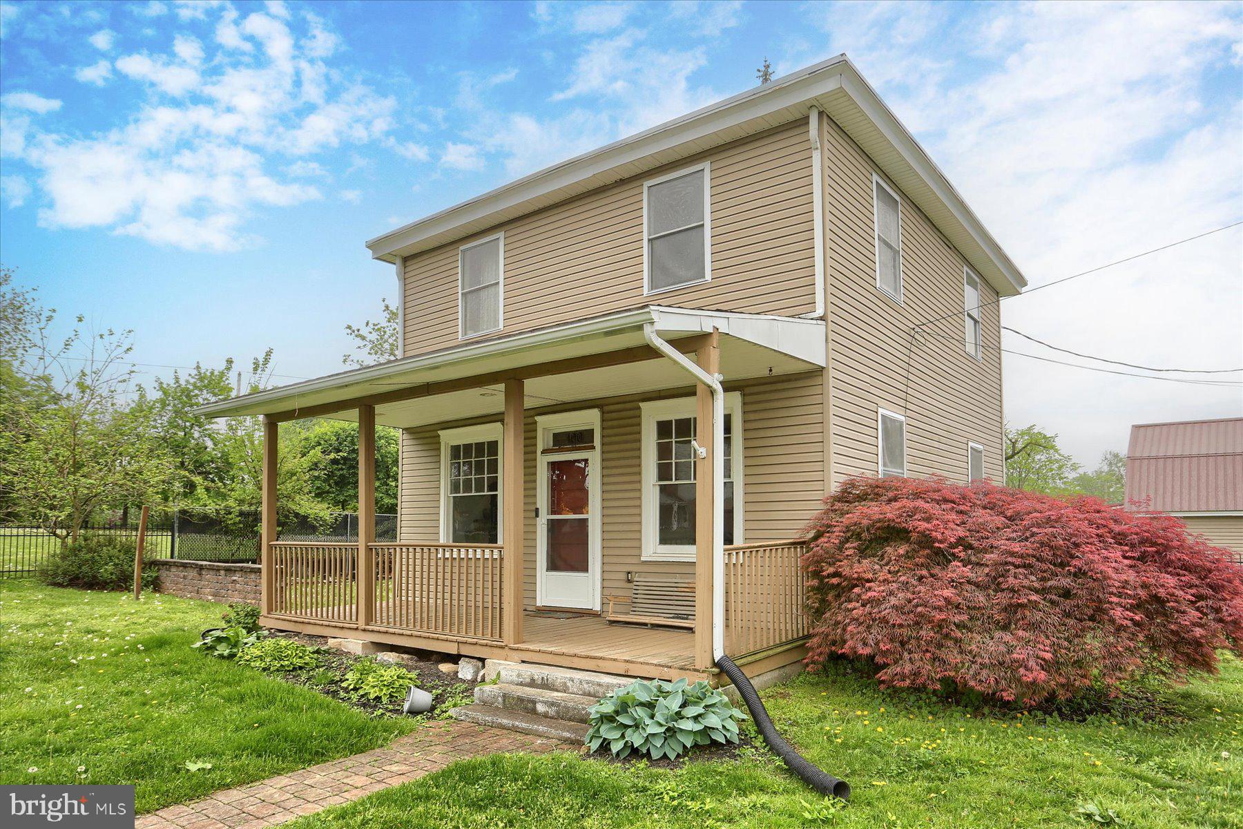 COLONIAL PARK - Residential