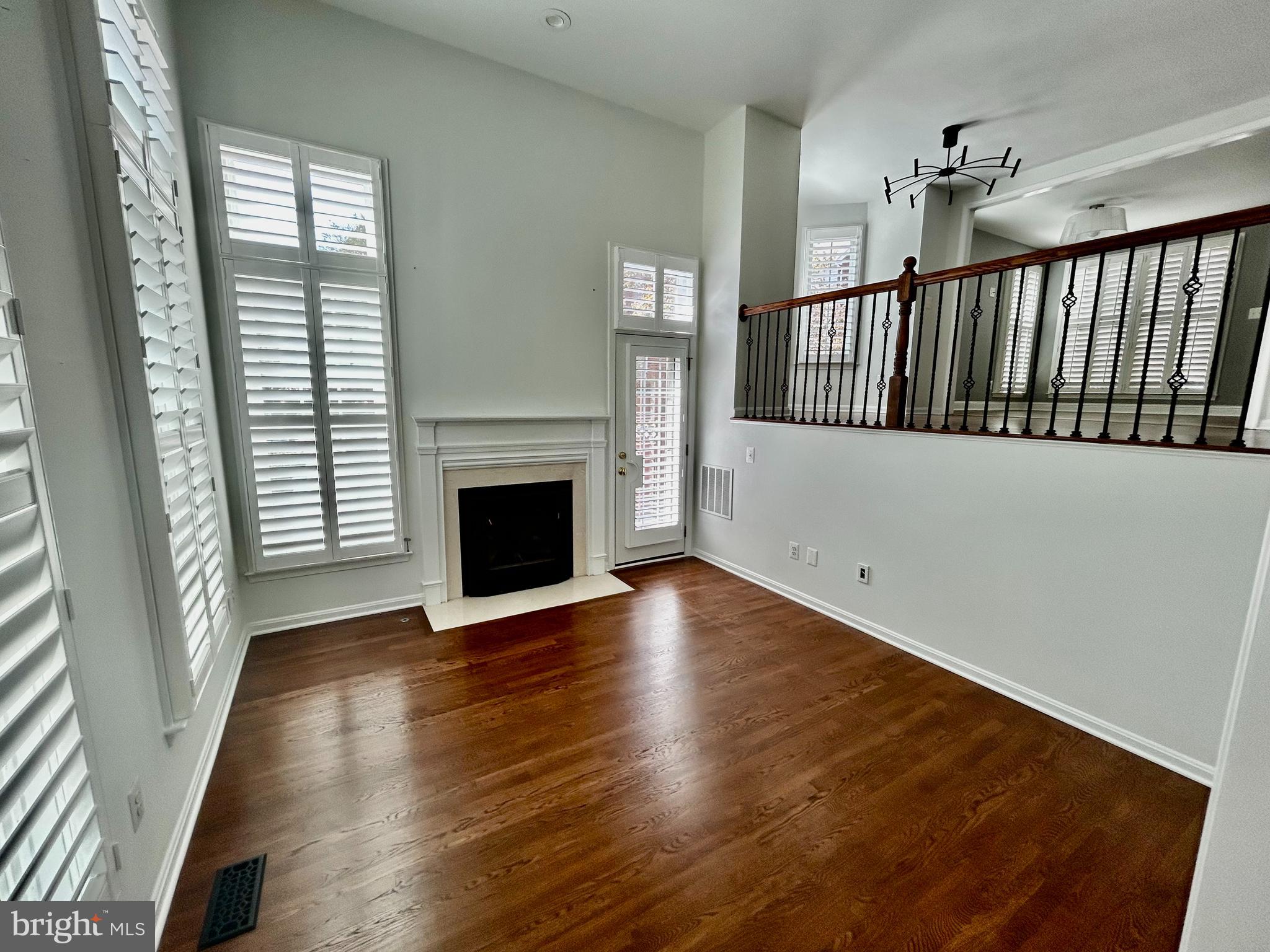 STONEGATE - Residential Lease