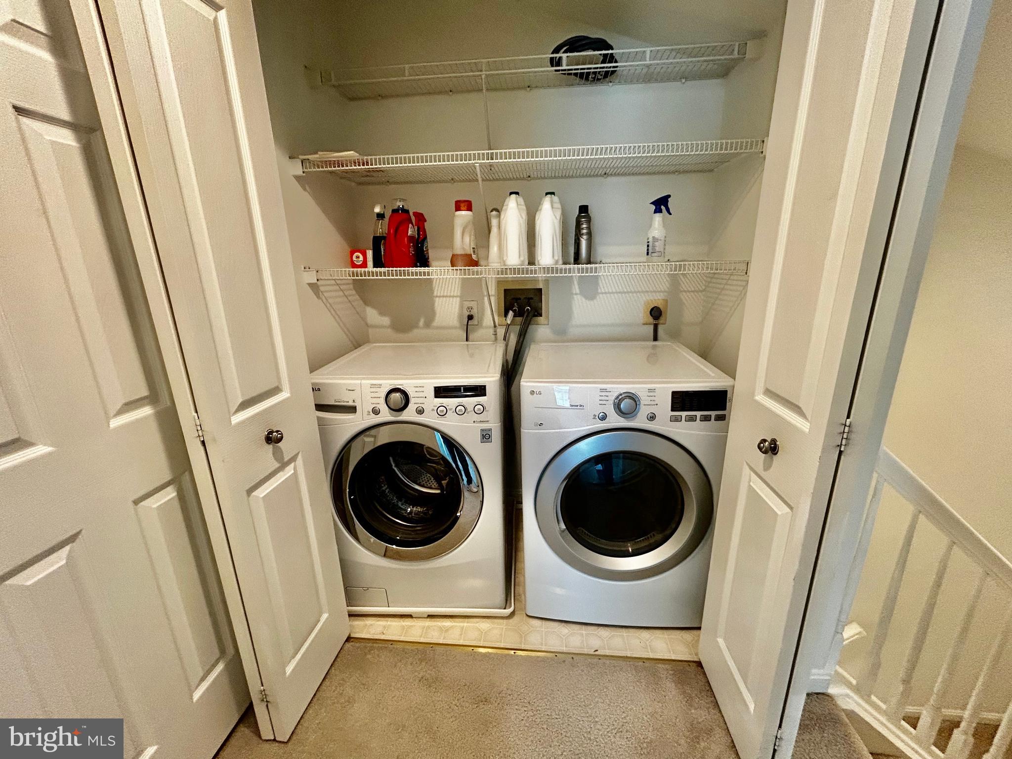 STONEGATE - Residential Lease
