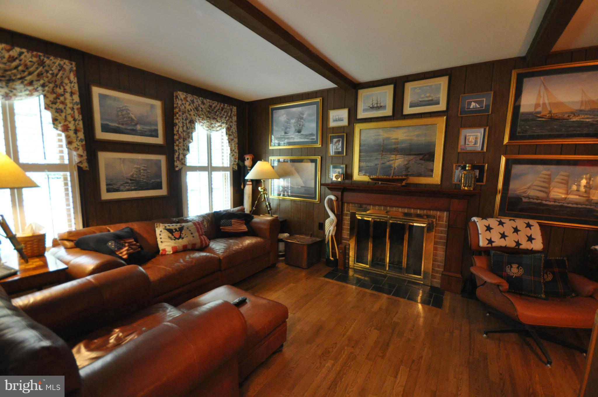 RIVERSIDE PARK HESSICK - Residential