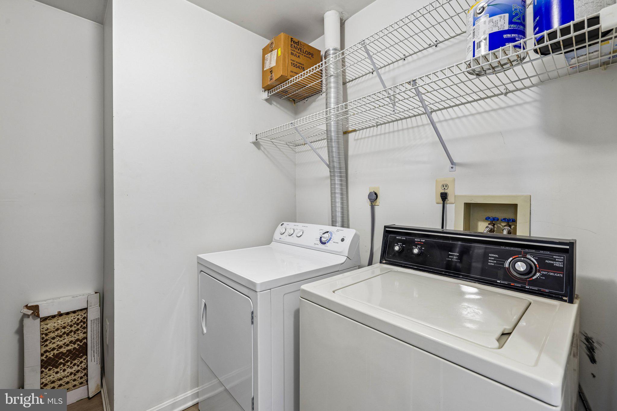 ELKRIDGE TOWN CENTER - Residential