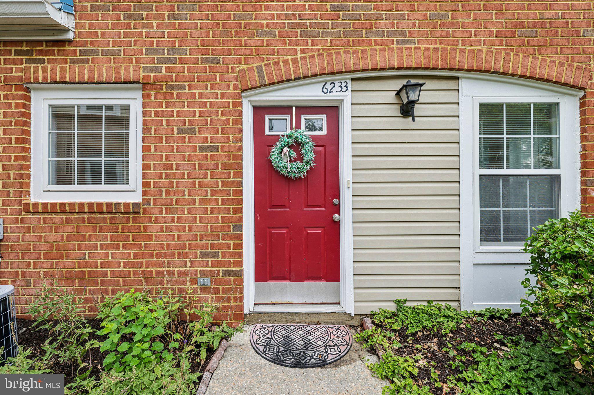 ELKRIDGE TOWN CENTER - Residential