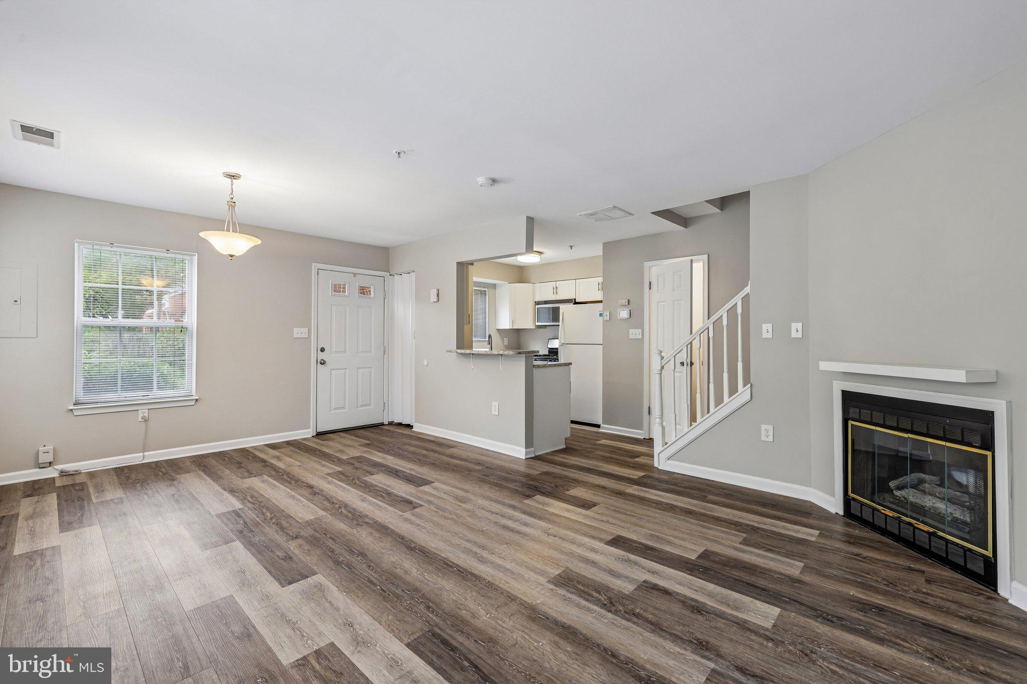 ELKRIDGE TOWN CENTER - Residential